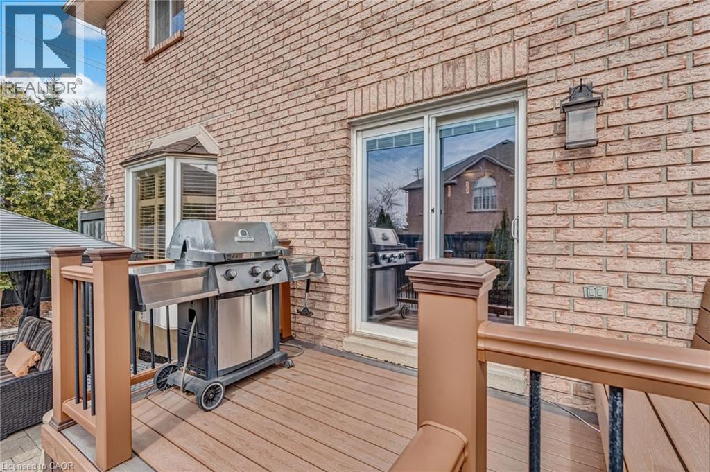 2423 Valley Heights Crescent, Oakville, Ontario  L6H 6X2 - Photo 50 - 40815098