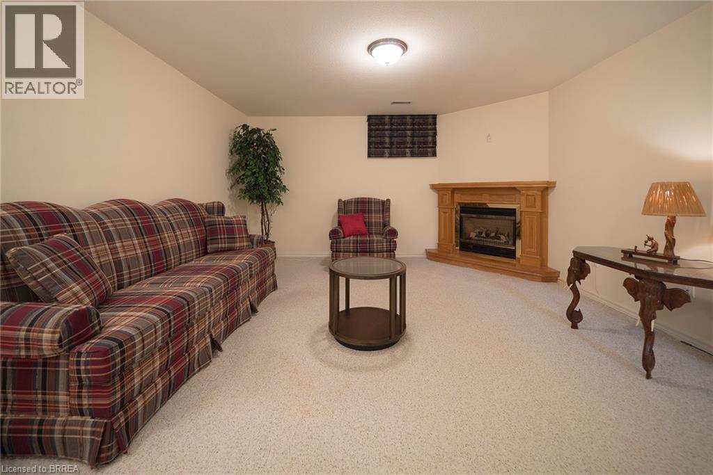 146 North Park Street Unit# 9, Brantford, Ontario  N3R 4K5 - Photo 19 - 40811922