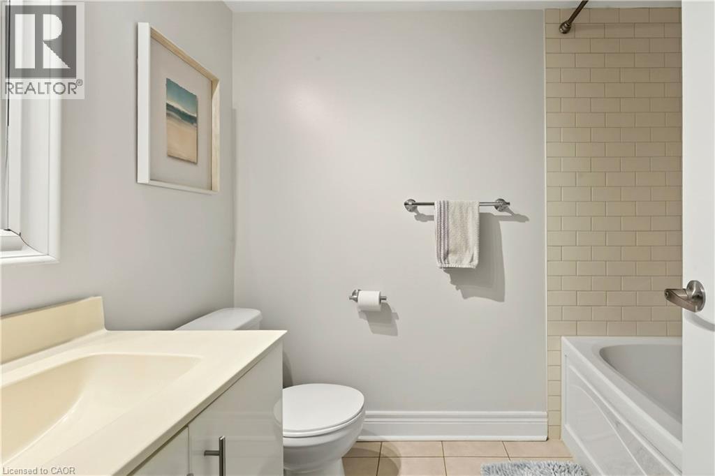 1862 Burnhamthorpe Road, Mississauga, Ontario  L4X 2S5 - Photo 23 - 40814747