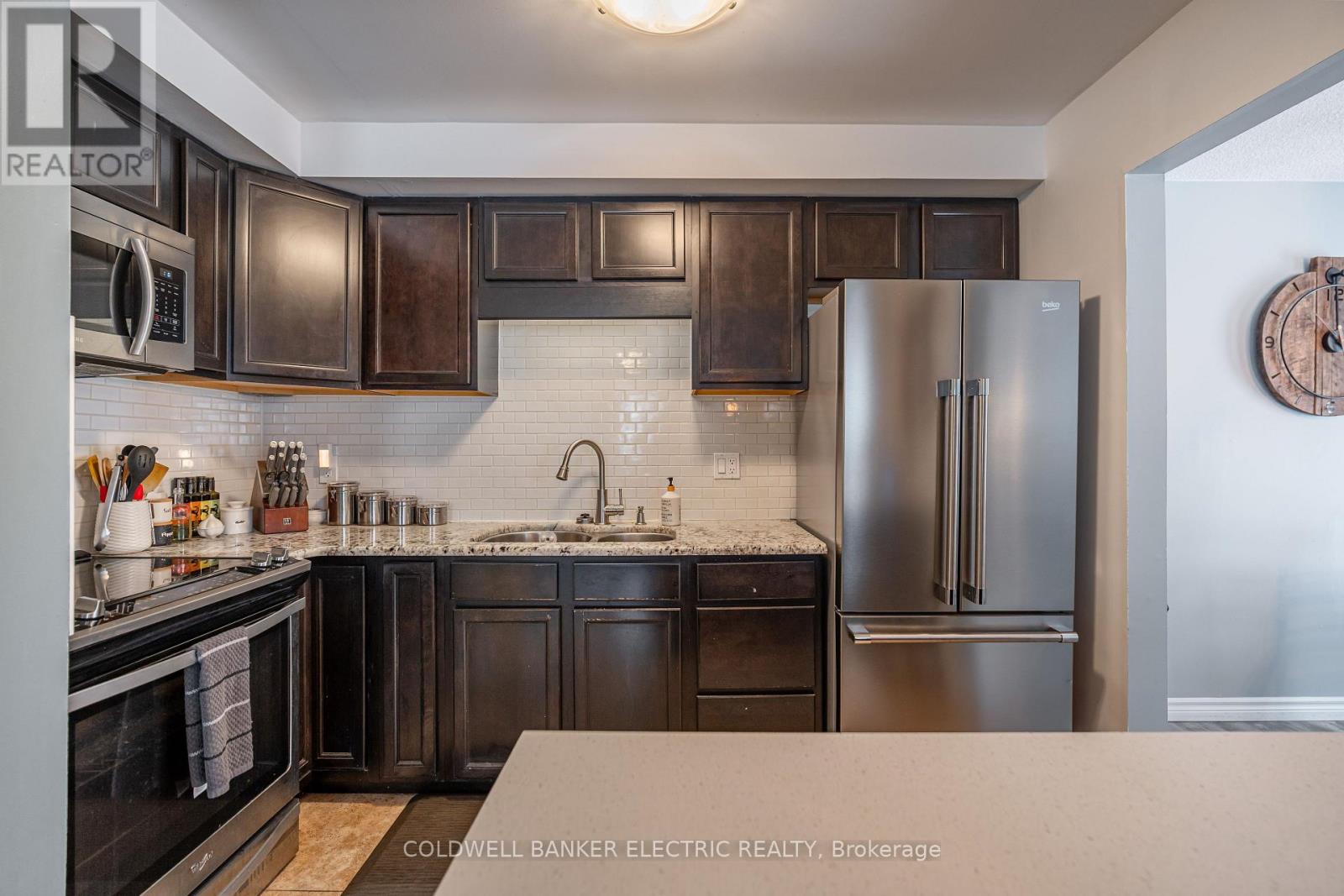 14 - 740 Chamberlain Street, Peterborough, Ontario  K9J 4M3 - Photo 6 - X12938522