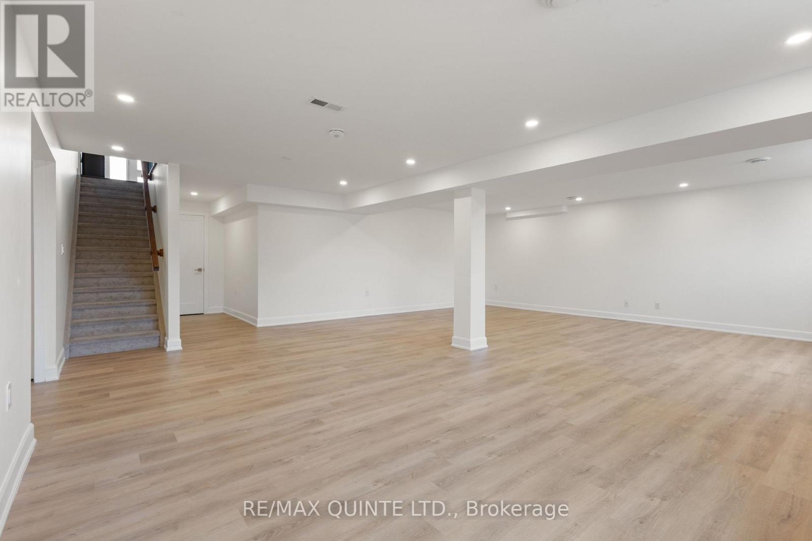 84 Dewal Place, Belleville, Ontario  K8P 0H2 - Photo 44 - X12938582