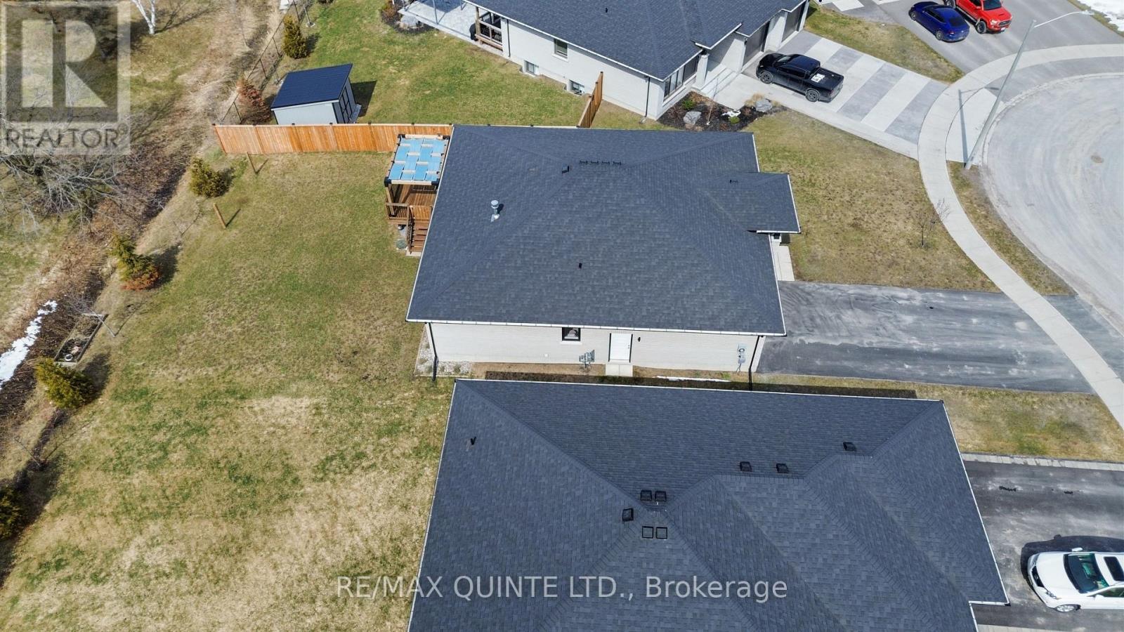 84 Dewal Place, Belleville, Ontario  K8P 0H2 - Photo 5 - X12938582