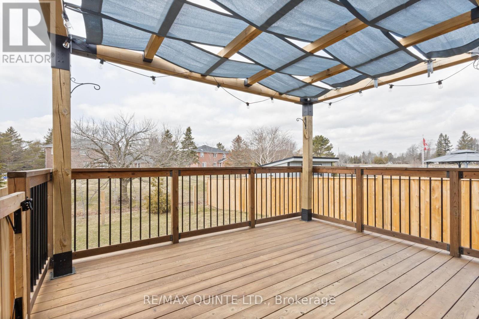 84 Dewal Place, Belleville, Ontario  K8P 0H2 - Photo 7 - X12938582