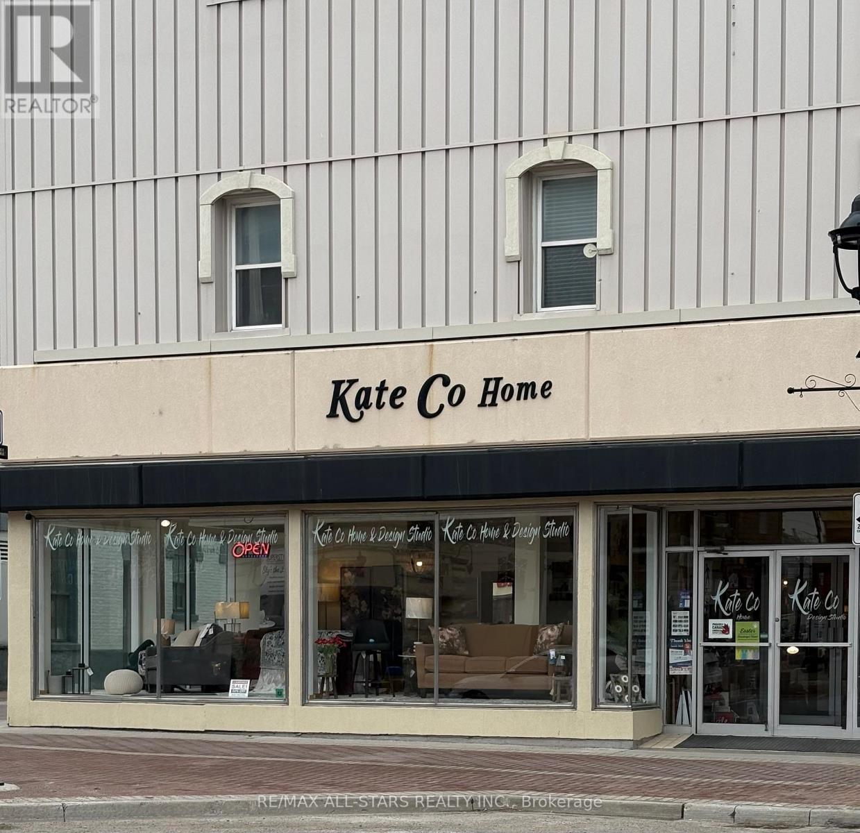 32 Kent Street, Kawartha Lakes, Ontario  K9V 3Z6 - Photo 1 - X12938678