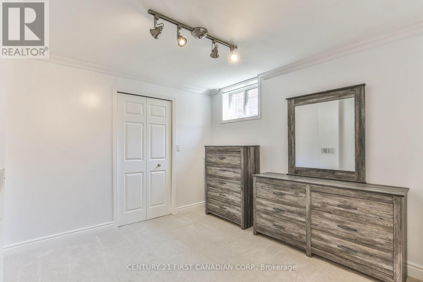 24 Linwood Drive, Thames Centre, Ontario  N0L 1G1 - Photo 23 - X12938680