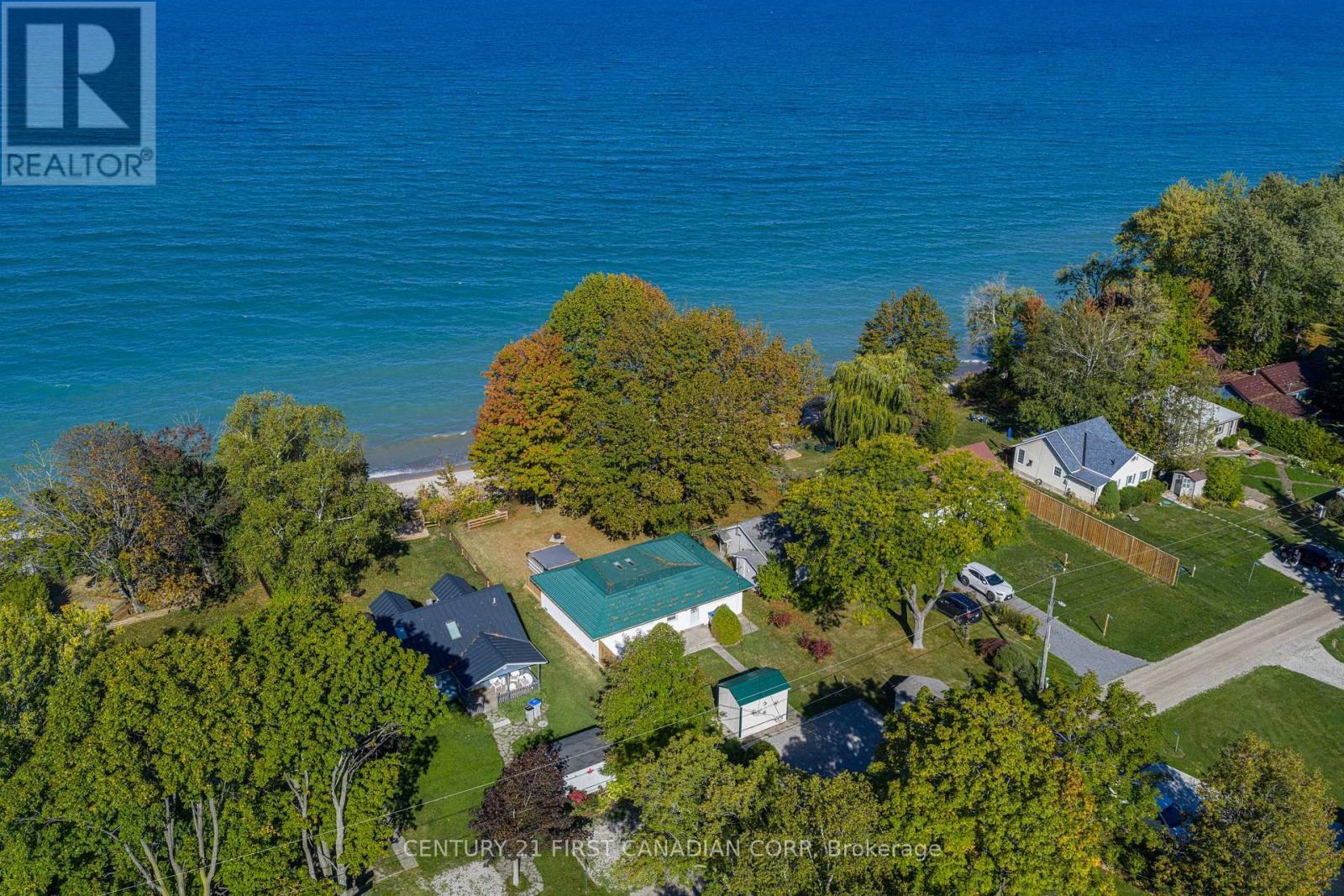 71825 SUNVIEW AVENUE, Bluewater, Ontario