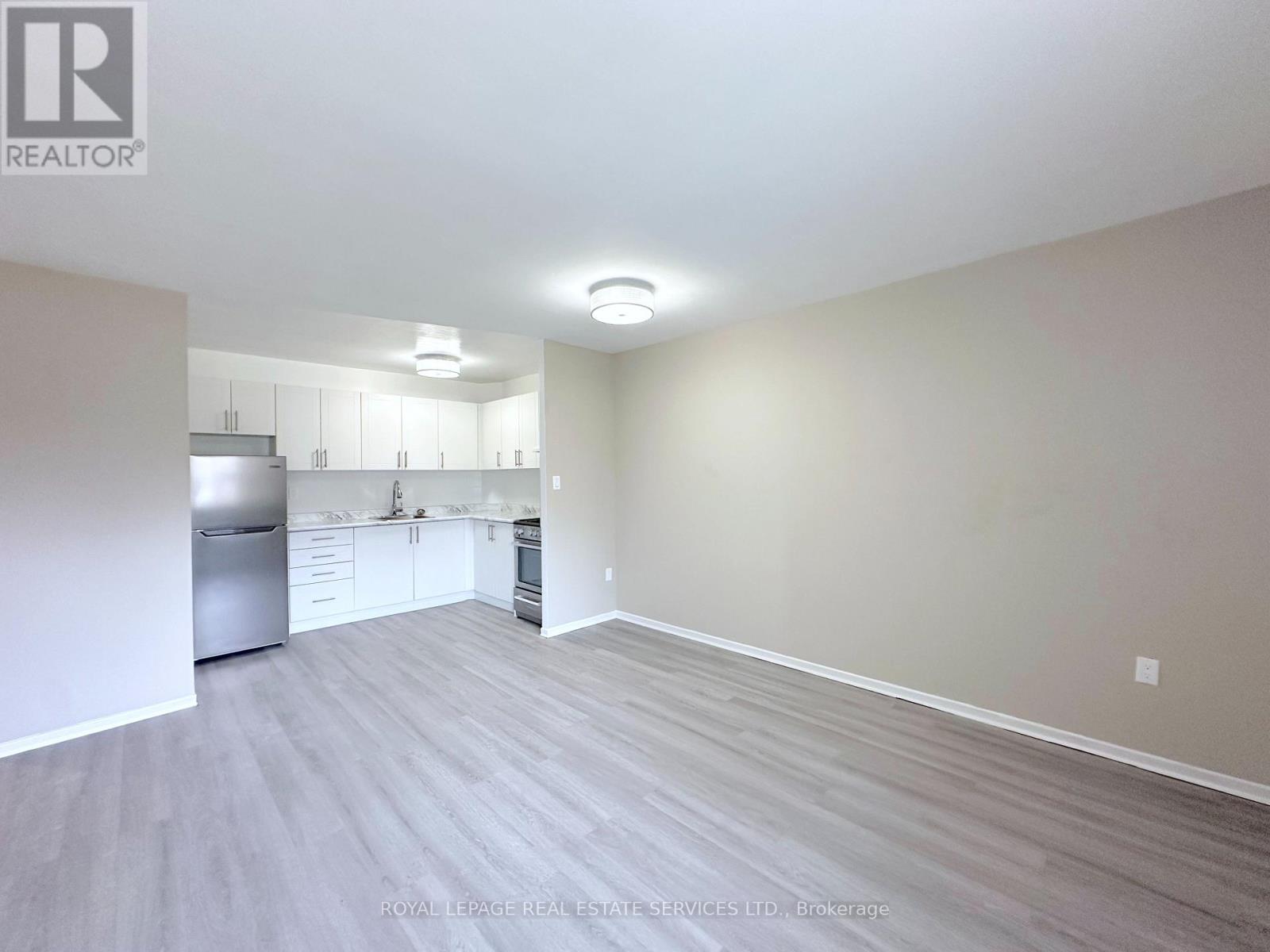 103 - 32 Carluke Crescent, Toronto, Ontario  M2L 2J3 - Photo 3 - C12938456