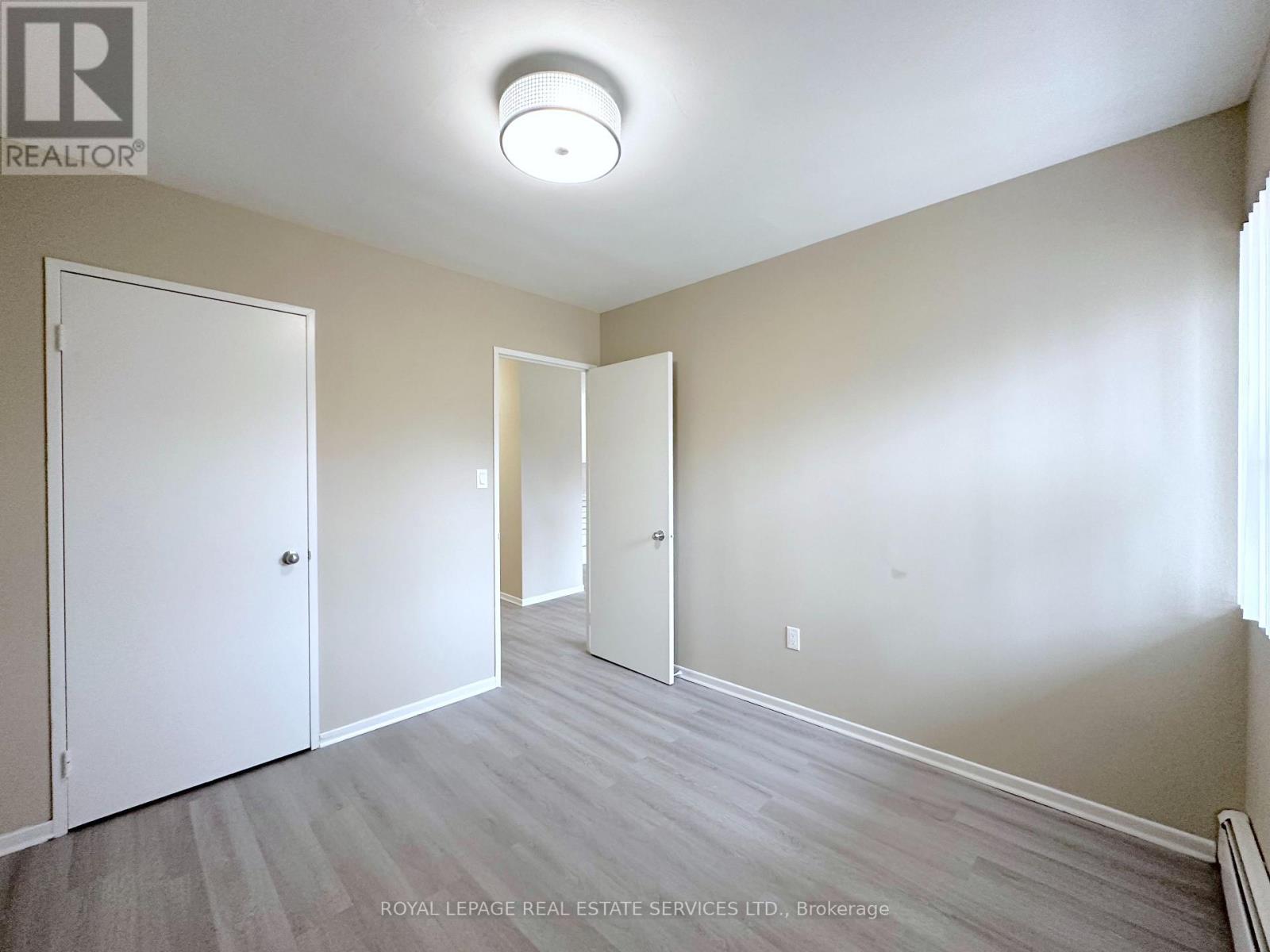 103 - 32 Carluke Crescent, Toronto, Ontario  M2L 2J3 - Photo 6 - C12938456