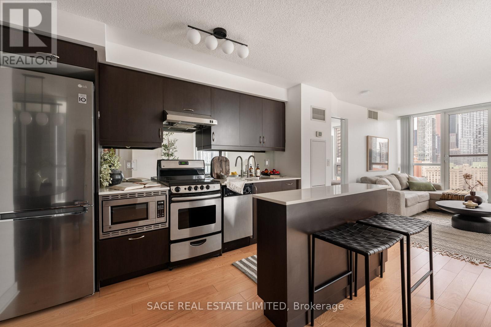 Lph13 - 320 Richmond Street, Toronto, Ontario  M5A 1P9 - Photo 5 - C12938480