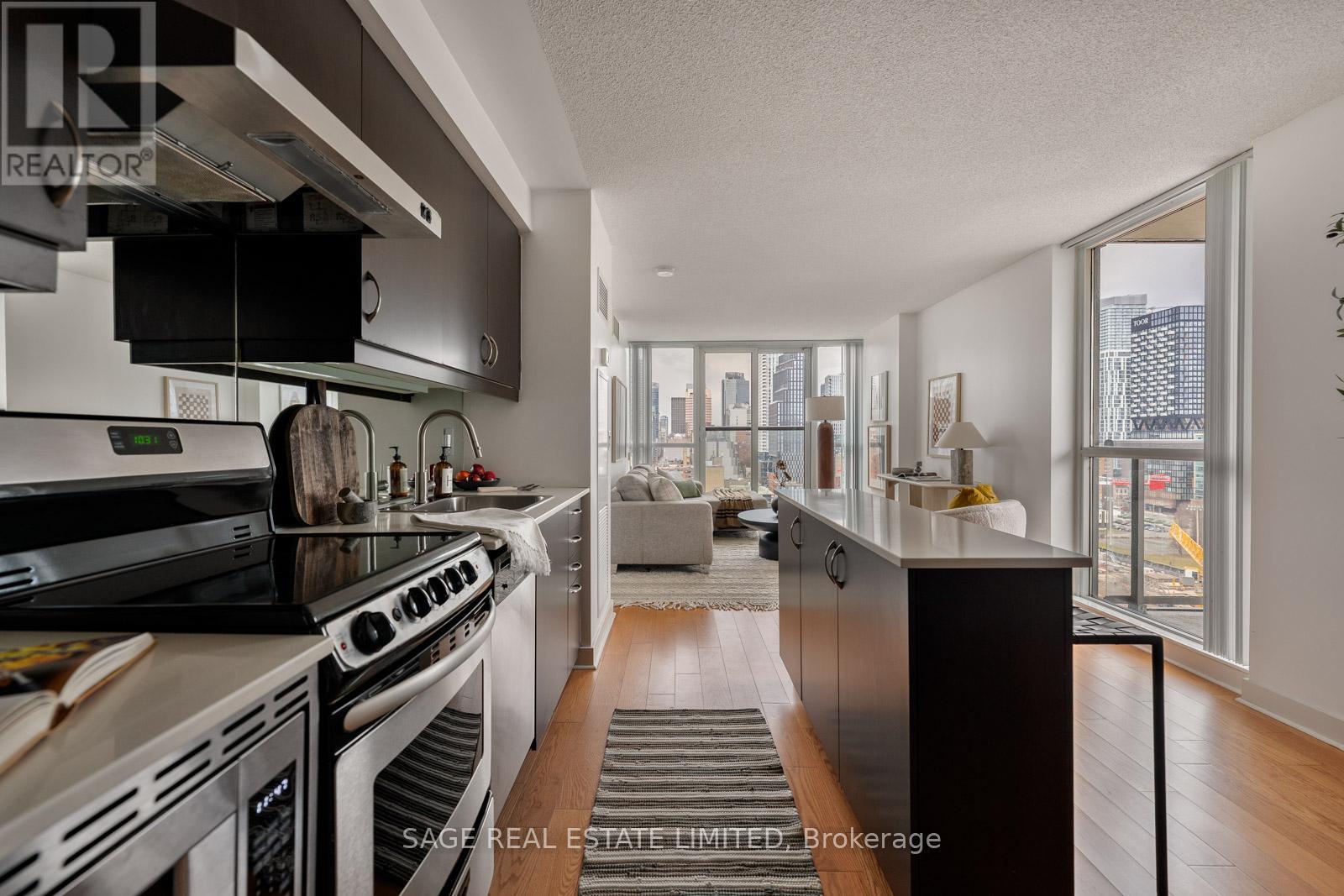 Lph13 - 320 Richmond Street, Toronto, Ontario  M5A 1P9 - Photo 6 - C12938480