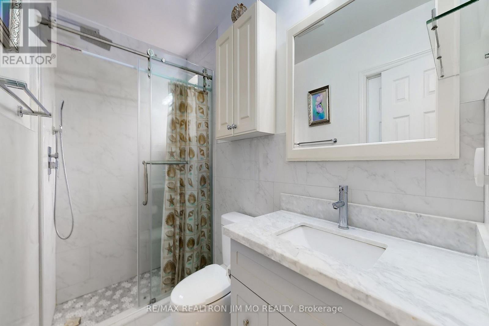 50 Nymark Avenue, Toronto, Ontario  M2J 2G9 - Photo 34 - C12938604