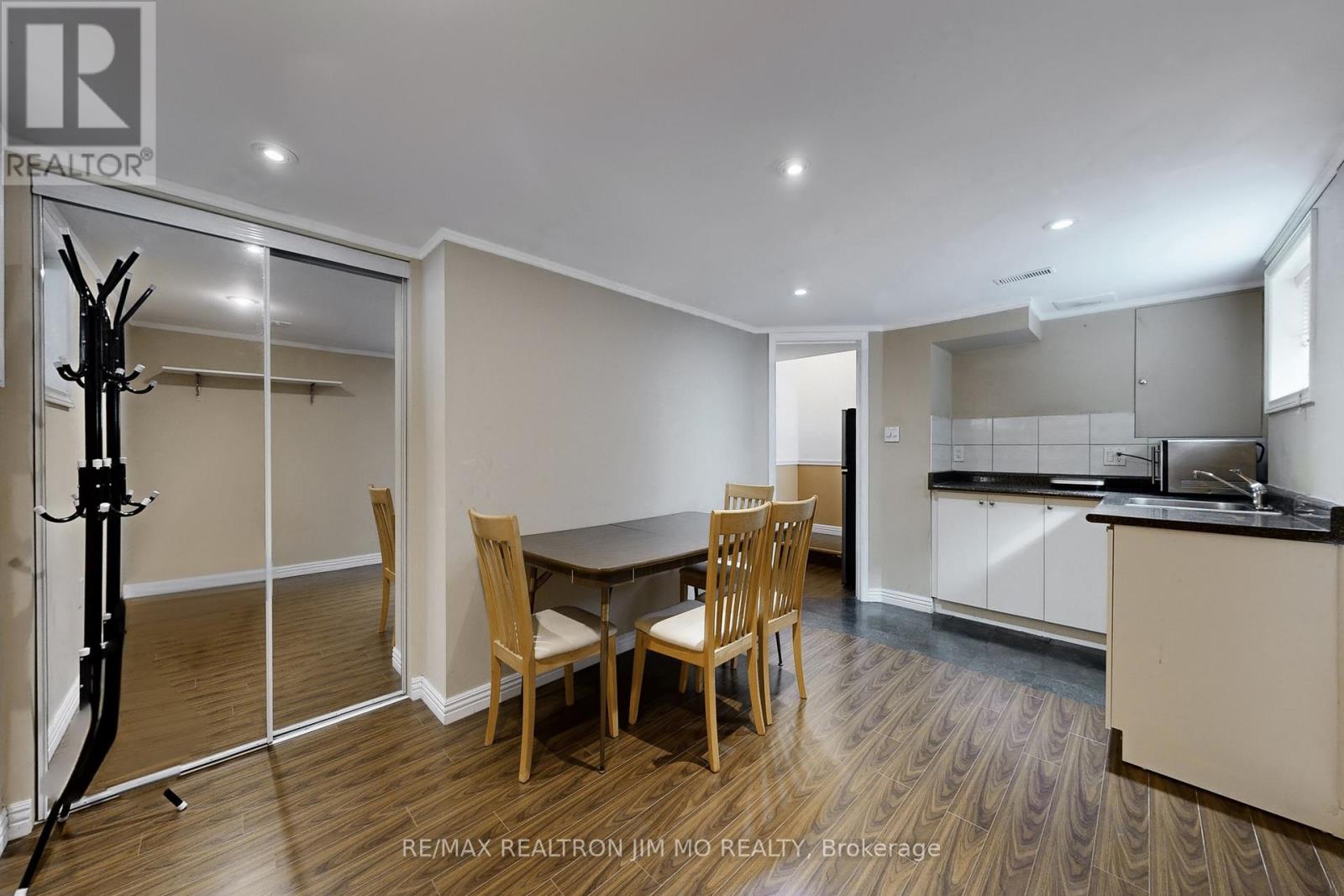 50 Nymark Avenue, Toronto, Ontario  M2J 2G9 - Photo 38 - C12938604