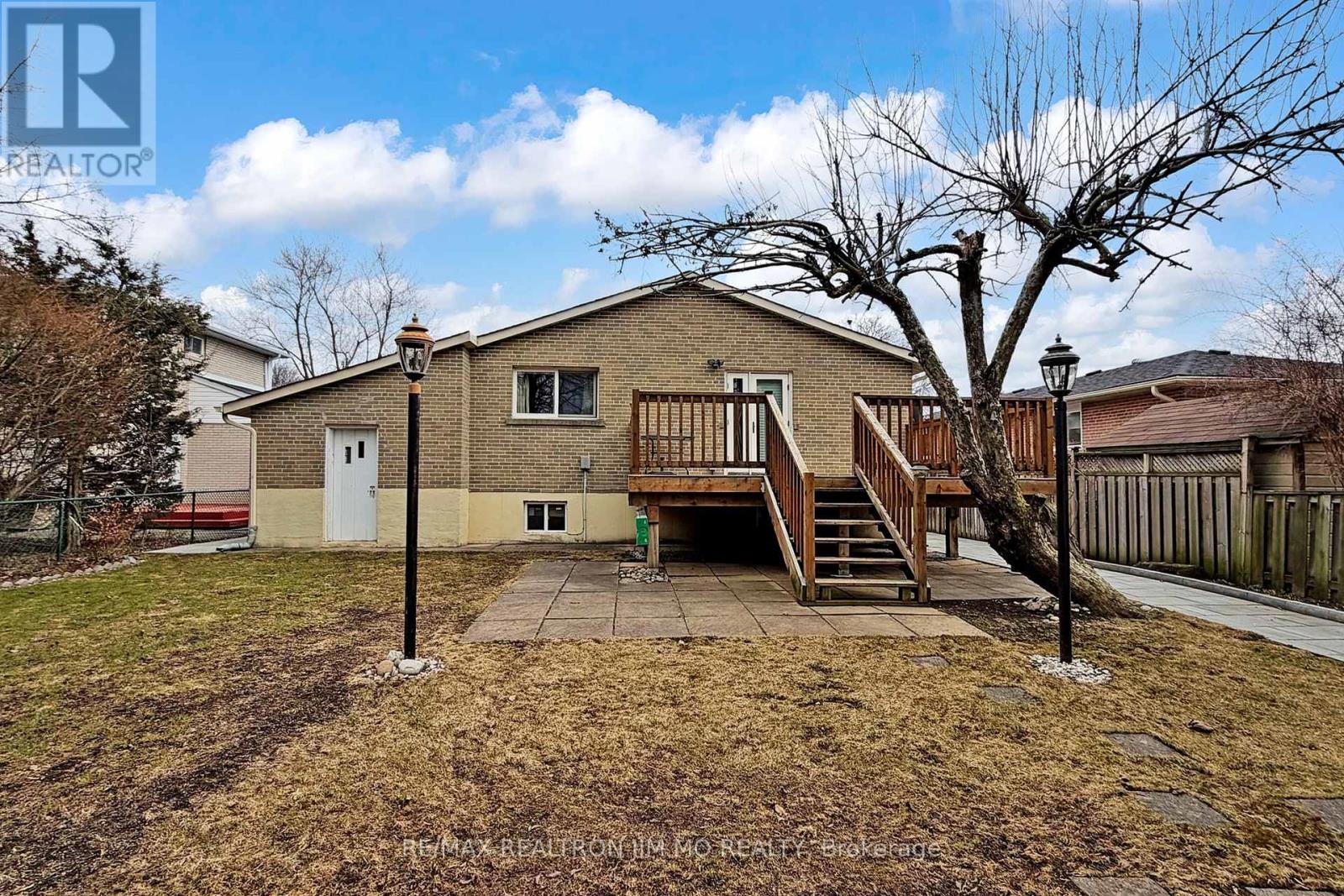 50 Nymark Avenue, Toronto, Ontario  M2J 2G9 - Photo 44 - C12938604