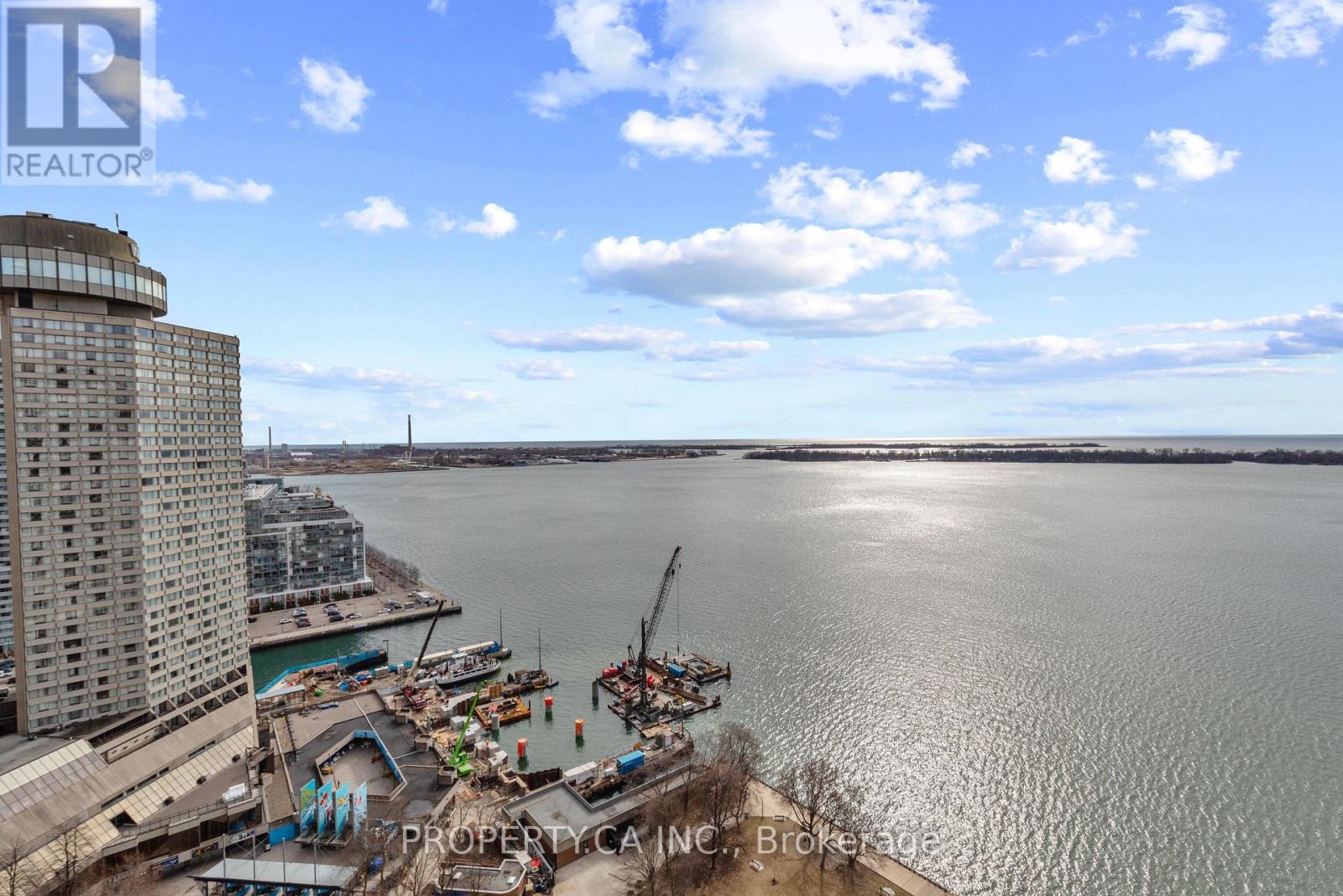 2804 - 33 Harbour Square, Toronto, Ontario  M5J 2G2 - Photo 12 - C12938620