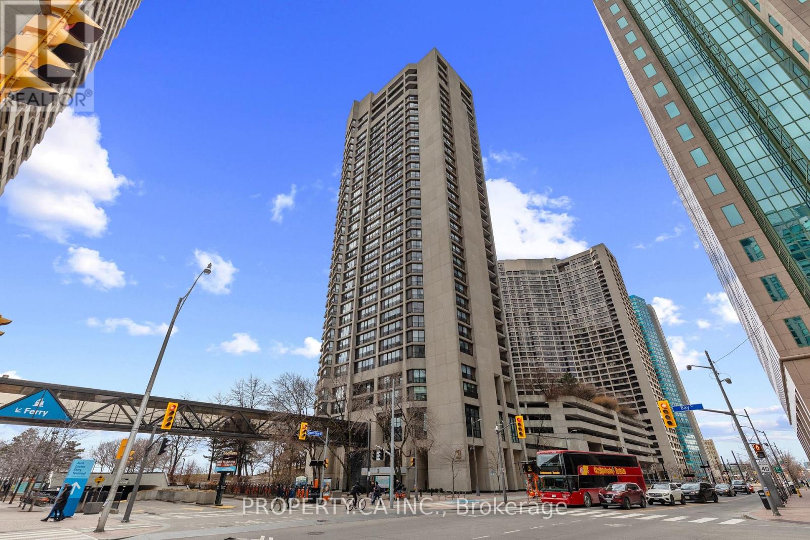2804 - 33 Harbour Square, Toronto, Ontario  M5J 2G2 - Photo 24 - C12938620