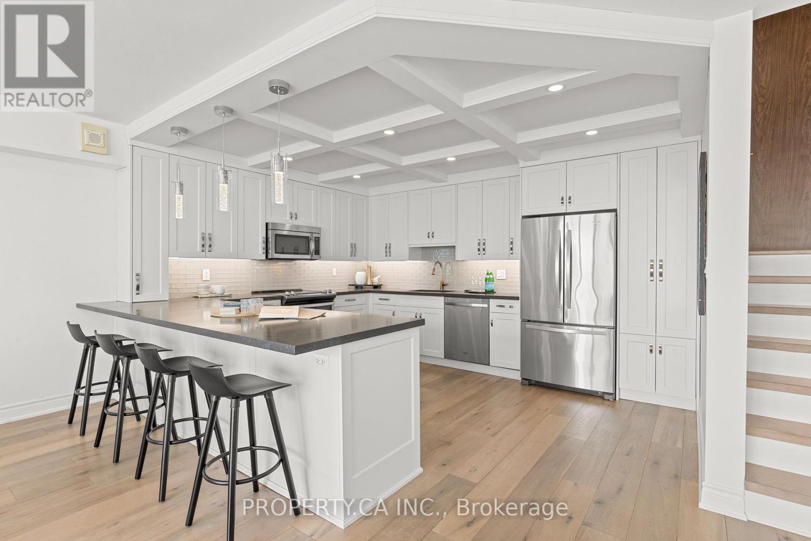 2804 - 33 Harbour Square, Toronto, Ontario  M5J 2G2 - Photo 6 - C12938620