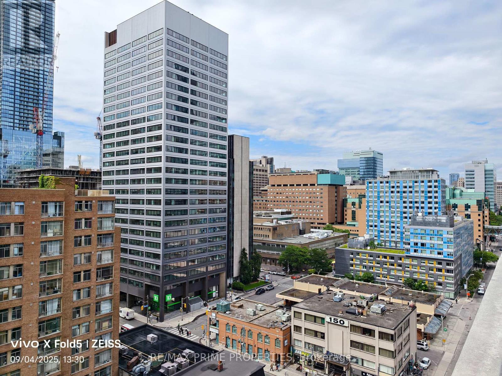 1823 - 111 Elizabeth Street, Toronto, Ontario  M5G 1P7 - Photo 21 - C12938654