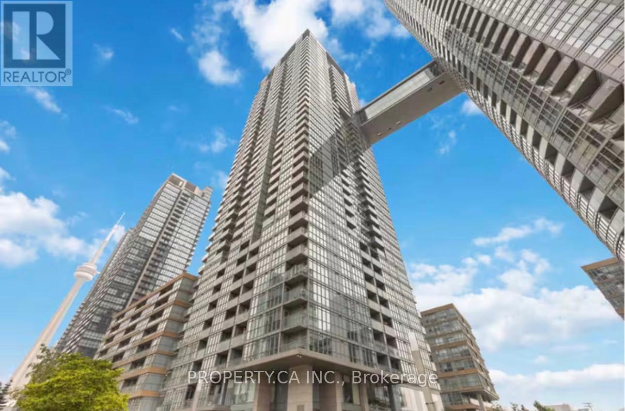 341 - 15 Iceboat Terrace, Toronto, Ontario  M5V 4A5 - Photo 1 - C12938664