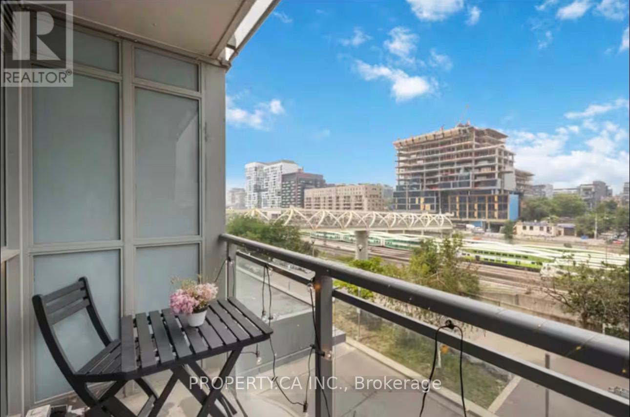 341 - 15 Iceboat Terrace, Toronto, Ontario  M5V 4A5 - Photo 10 - C12938664