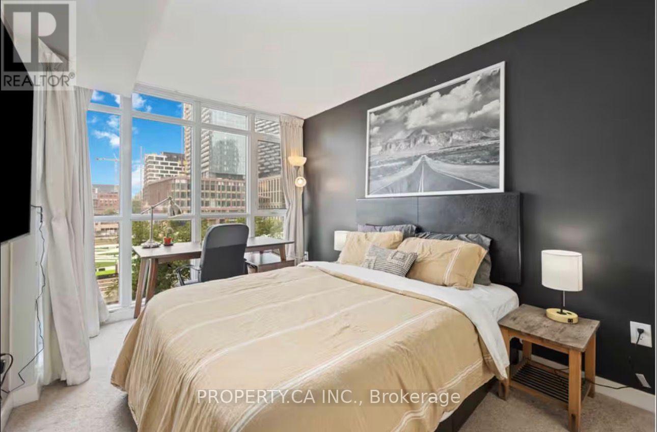 341 - 15 Iceboat Terrace, Toronto, Ontario  M5V 4A5 - Photo 15 - C12938664