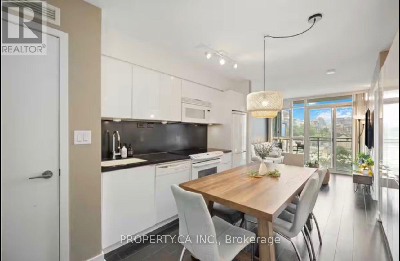 341 - 15 Iceboat Terrace, Toronto, Ontario  M5V 4A5 - Photo 3 - C12938664