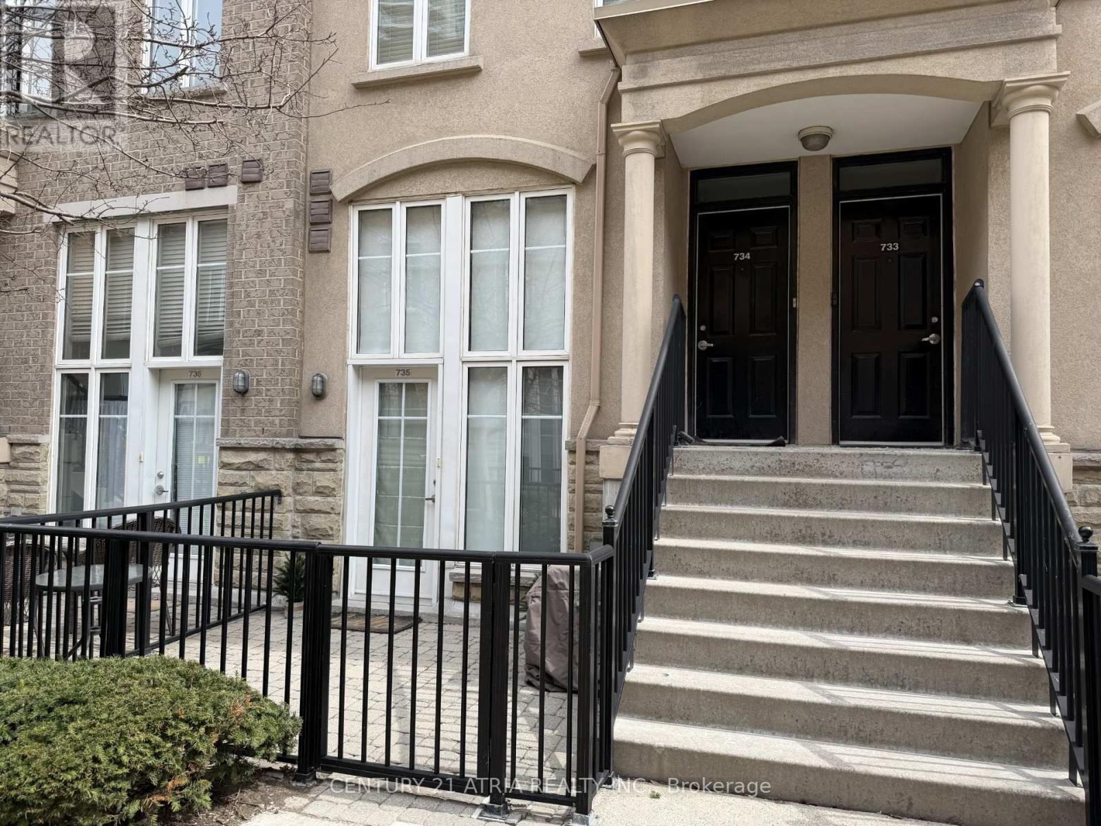 734 - 42 WESTERN BATTERY ROAD, Toronto, Ontario