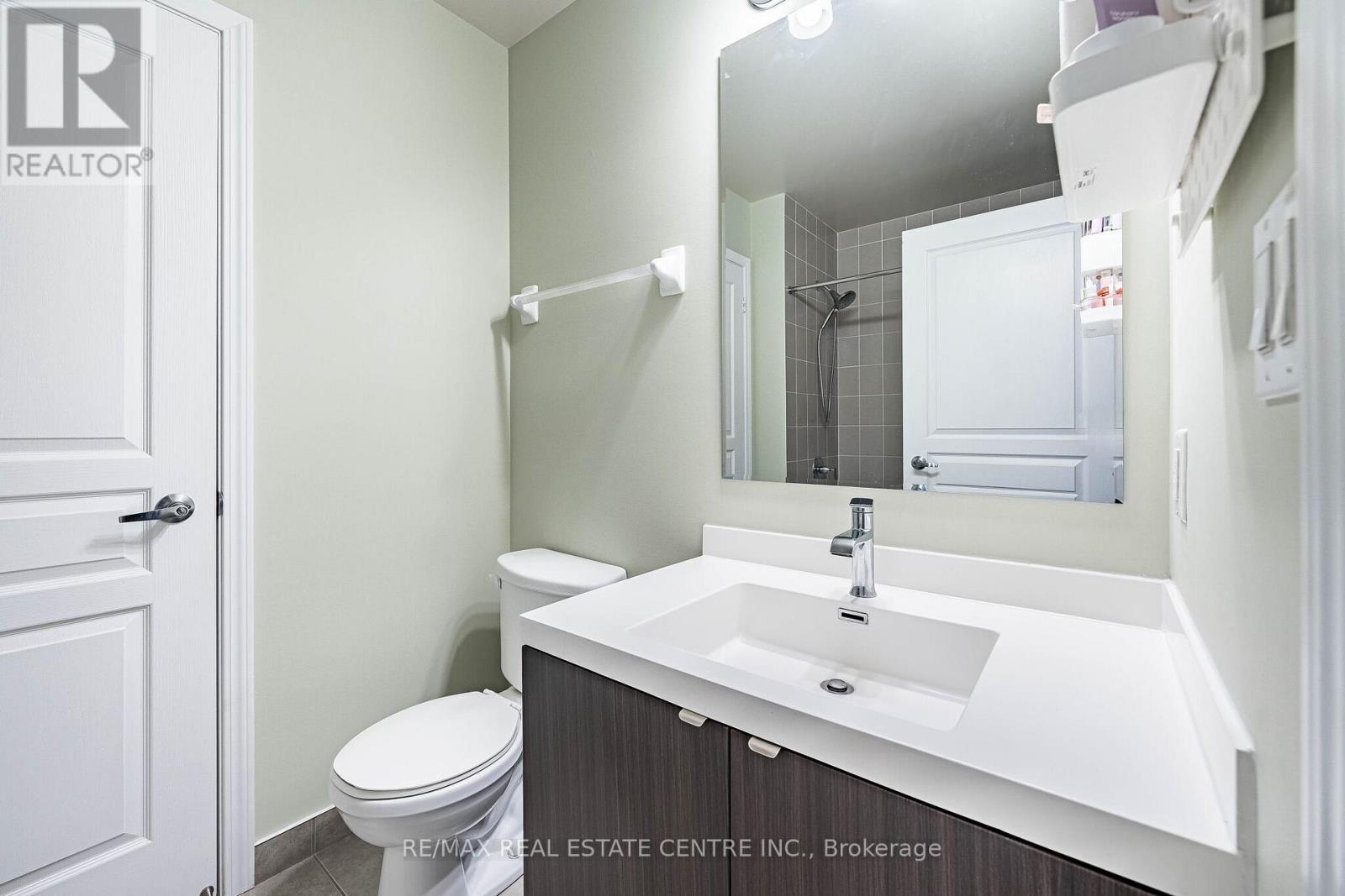 204 - 352 Front Street W, Toronto, Ontario  M5V 0K3 - Photo 10 - C12938738