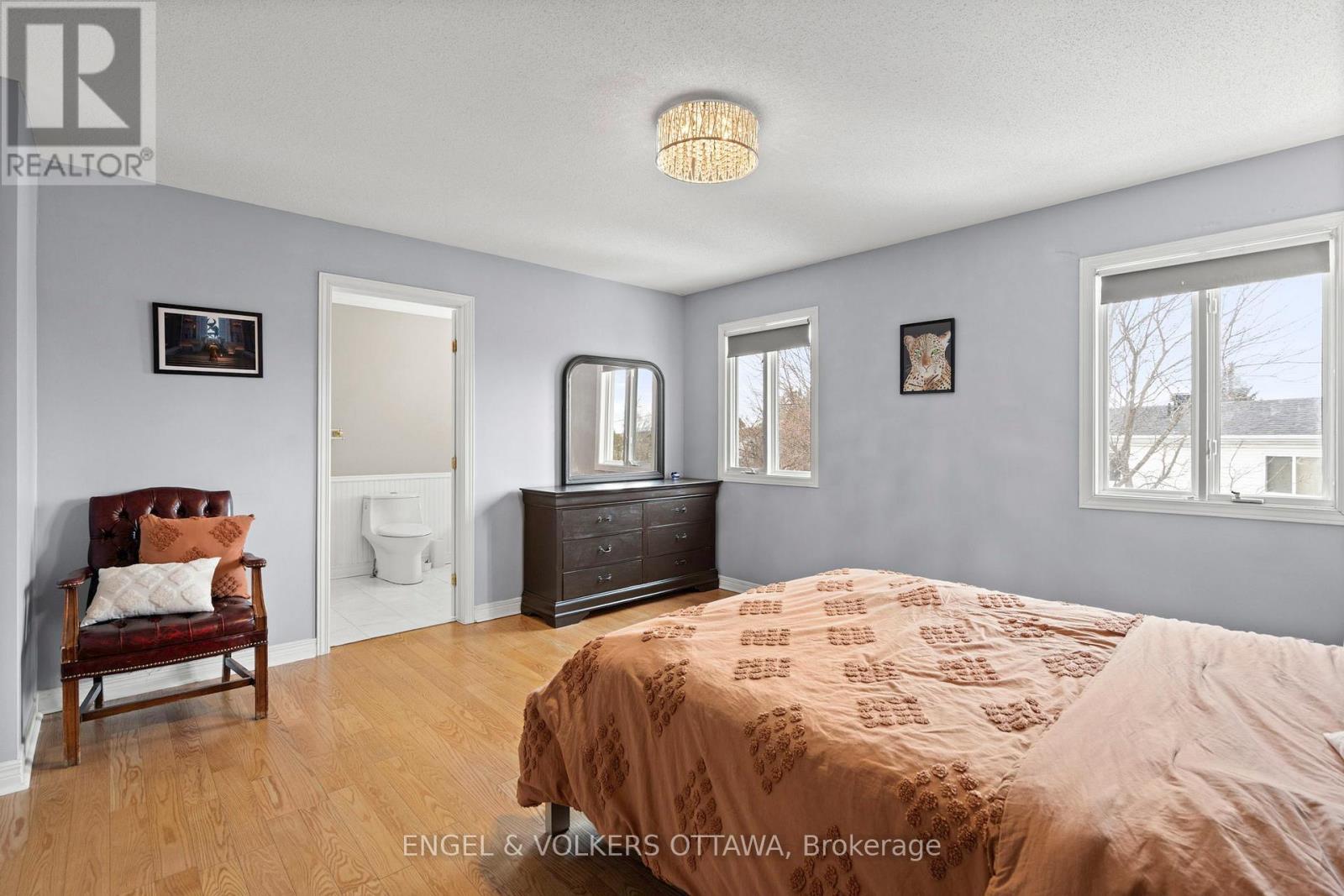 37 Laumann Court, Ottawa, Ontario  K2S 1V9 - Photo 18 - X12938474