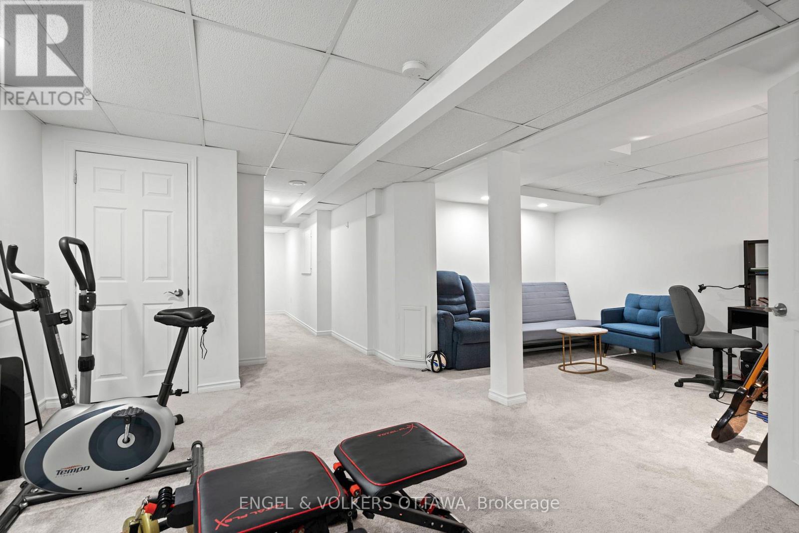 37 Laumann Court, Ottawa, Ontario  K2S 1V9 - Photo 29 - X12938474