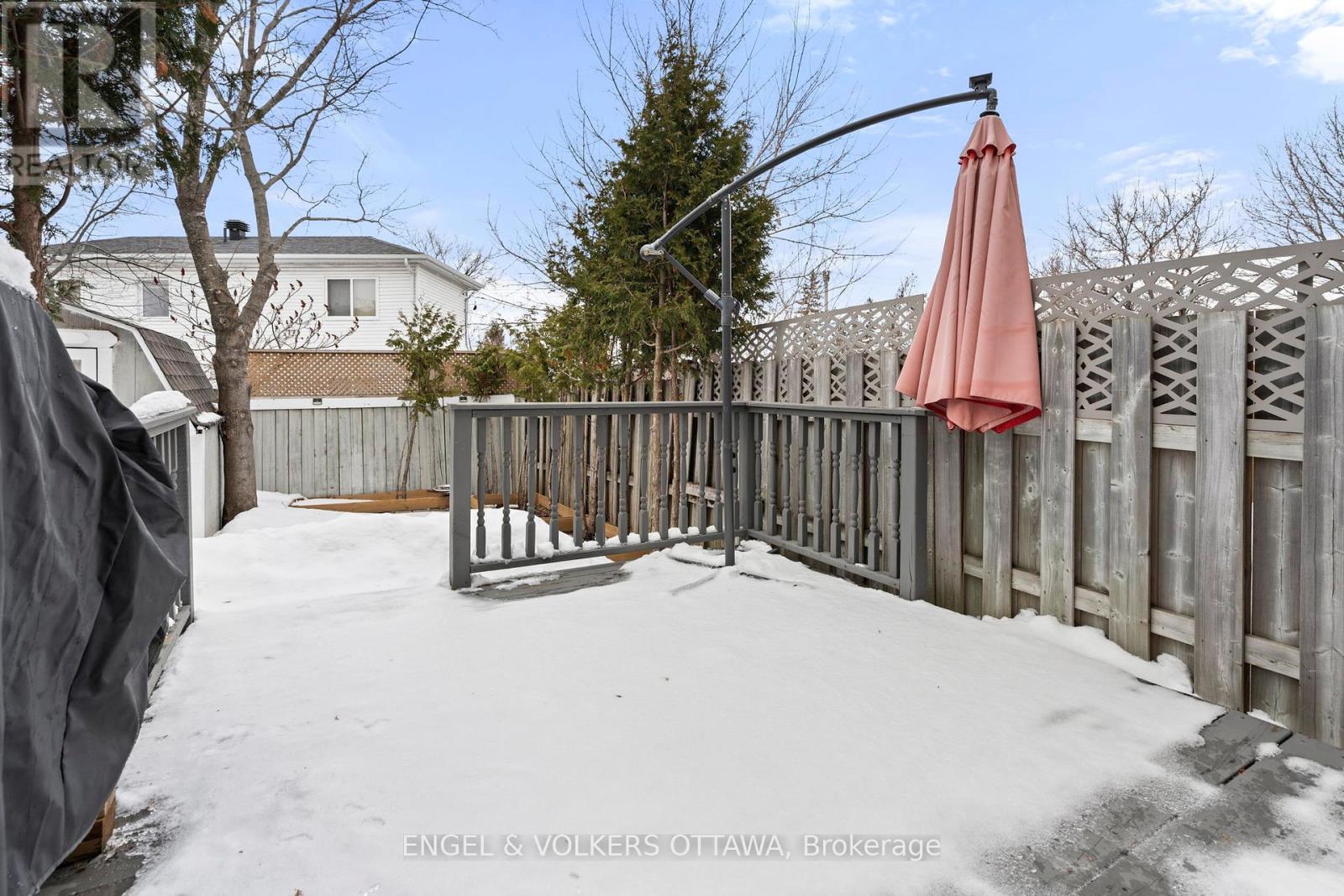 37 Laumann Court, Ottawa, Ontario  K2S 1V9 - Photo 33 - X12938474