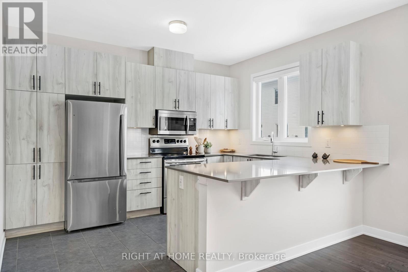 30 Chasing Grove, Ottawa, Ontario  K0A 2Z0 - Photo 13 - X12938580