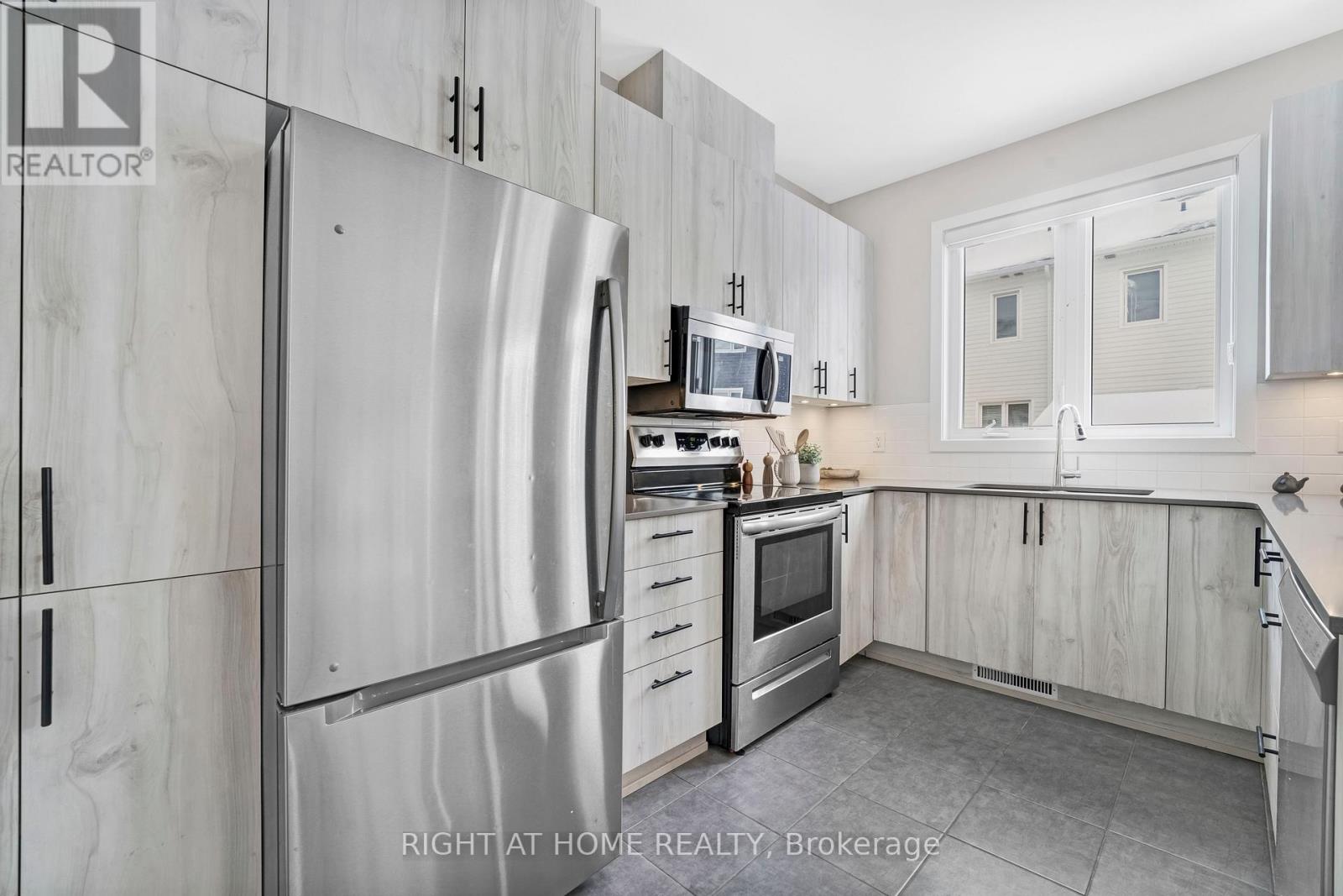 30 Chasing Grove, Ottawa, Ontario  K0A 2Z0 - Photo 15 - X12938580