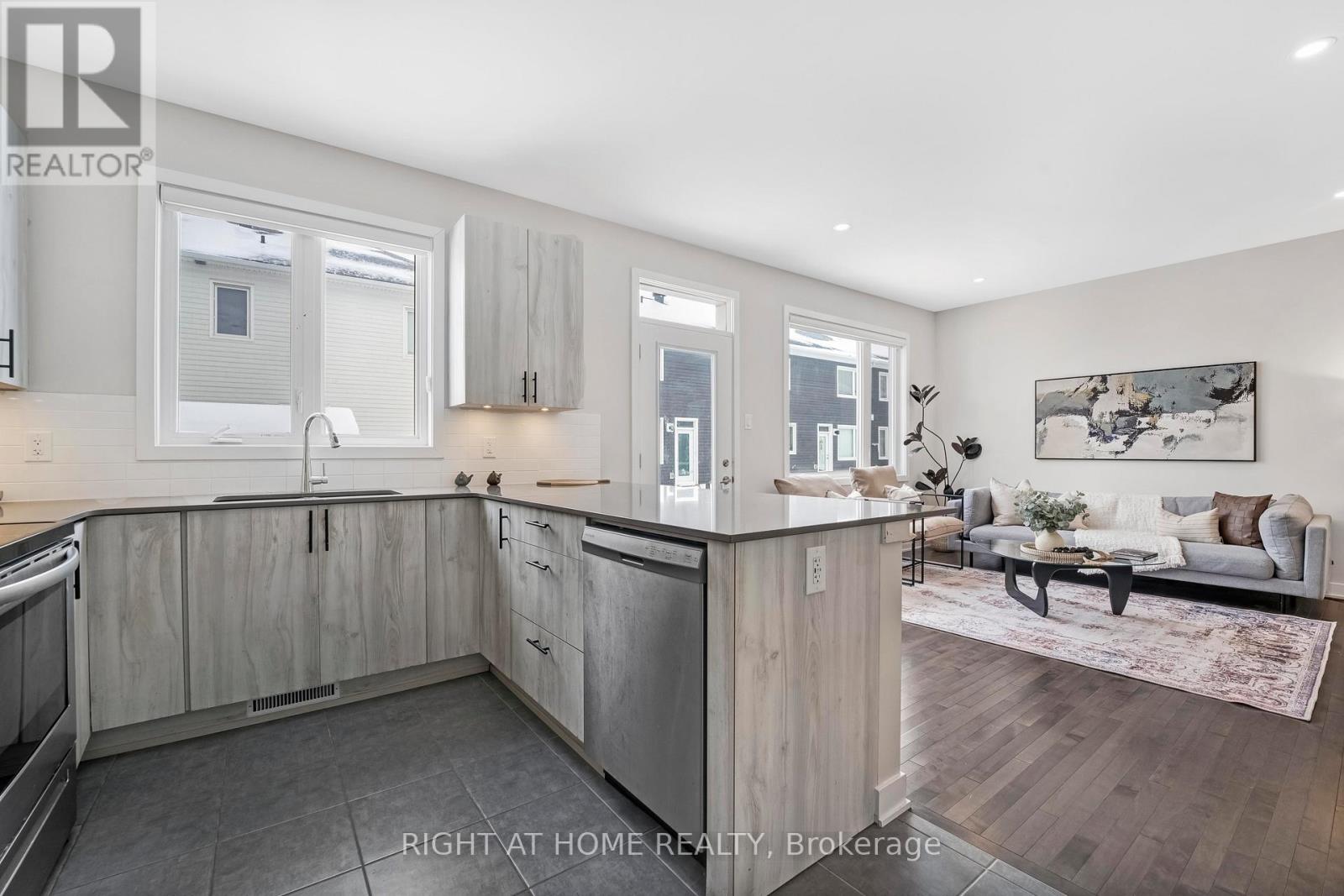 30 Chasing Grove, Ottawa, Ontario  K0A 2Z0 - Photo 16 - X12938580