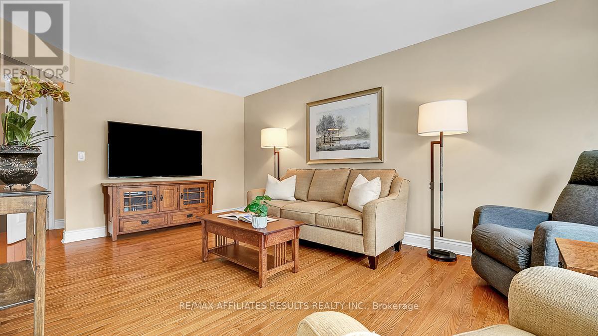 1789 Turnberry Road, Ottawa, Ontario  K1E 3V1 - Photo 21 - X12938698