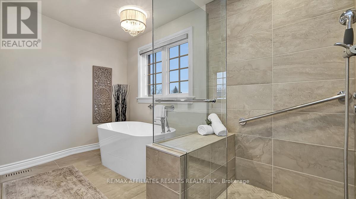 1789 Turnberry Road, Ottawa, Ontario  K1E 3V1 - Photo 30 - X12938698