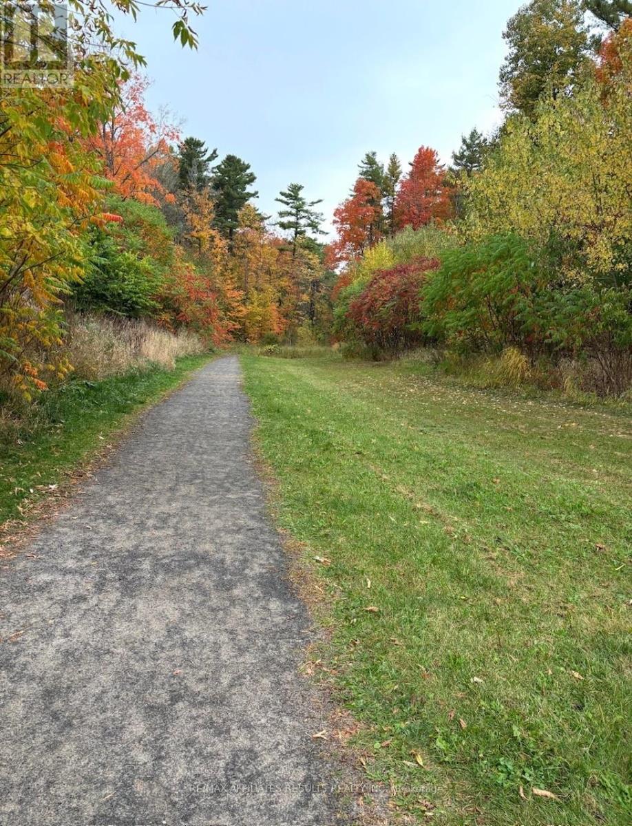 1789 Turnberry Road, Ottawa, Ontario  K1E 3V1 - Photo 44 - X12938698