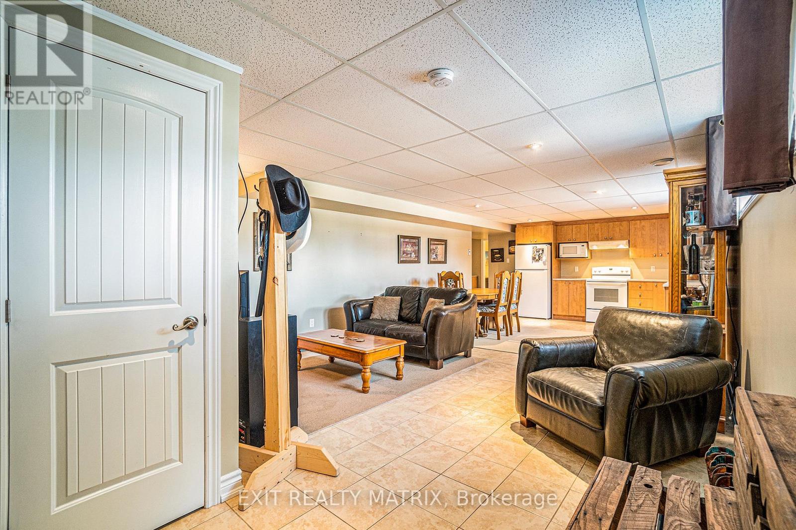 6560 County Rd 17 Road, Alfred And Plantagenet, Ontario  K0B 1L0 - Photo 17 - X12938742