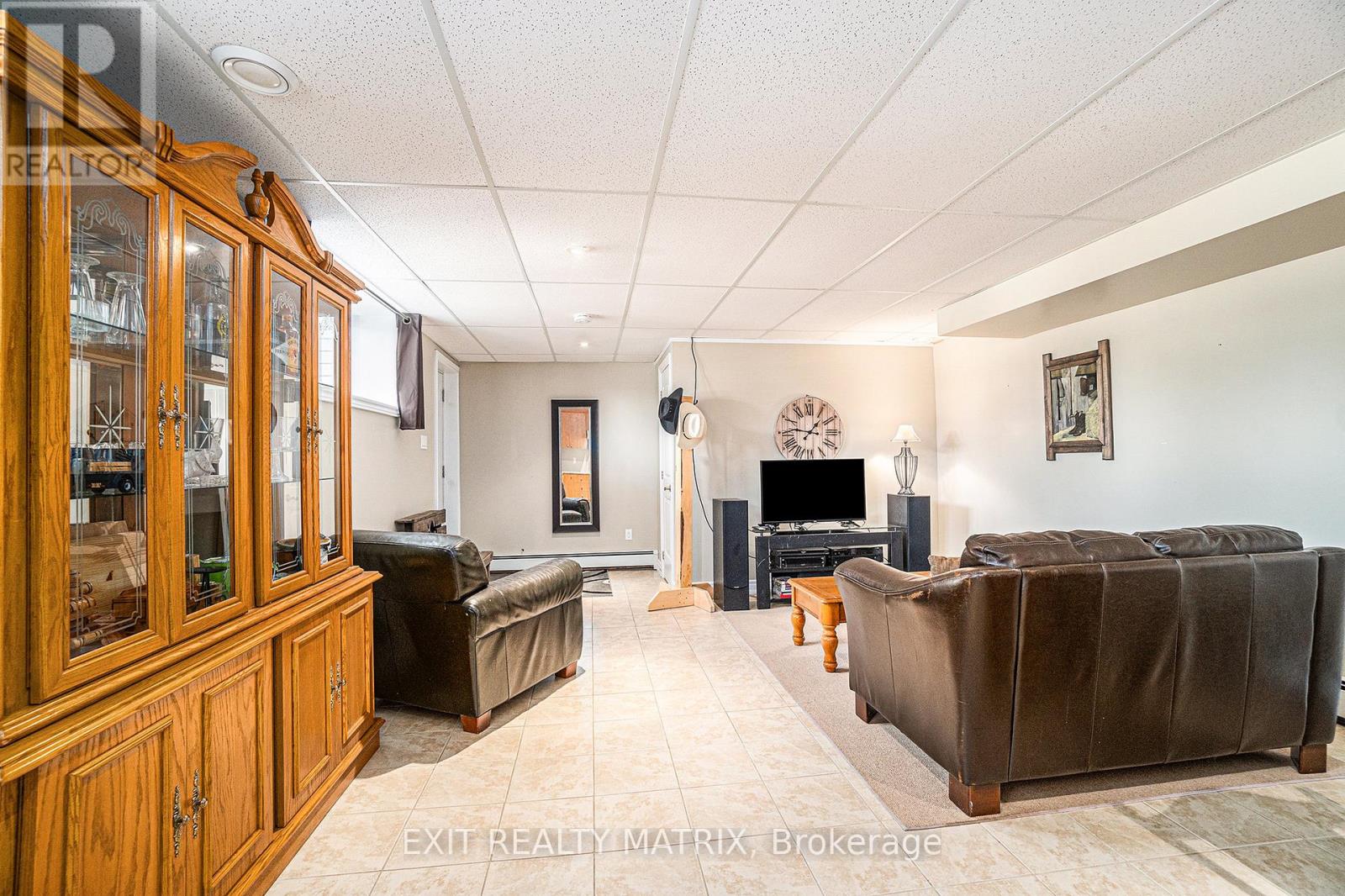 6560 County Rd 17 Road, Alfred And Plantagenet, Ontario  K0B 1L0 - Photo 18 - X12938742