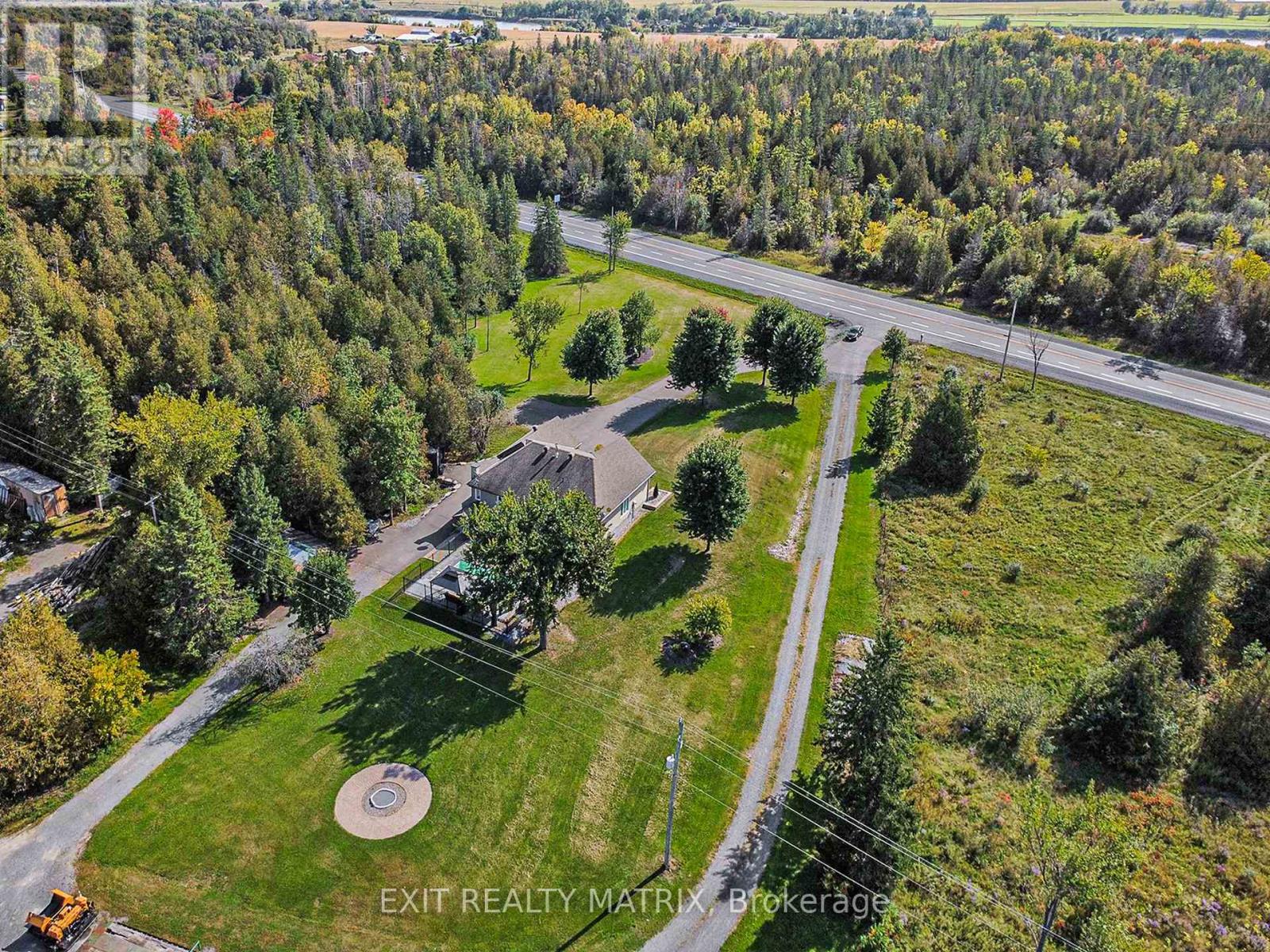 6560 County Rd 17 Road, Alfred And Plantagenet, Ontario  K0B 1L0 - Photo 25 - X12938742