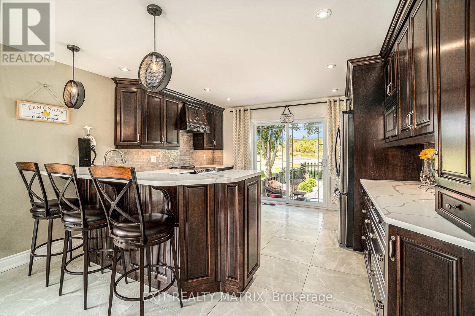 6560 County Rd 17 Road, Alfred And Plantagenet, Ontario  K0B 1L0 - Photo 9 - X12938742