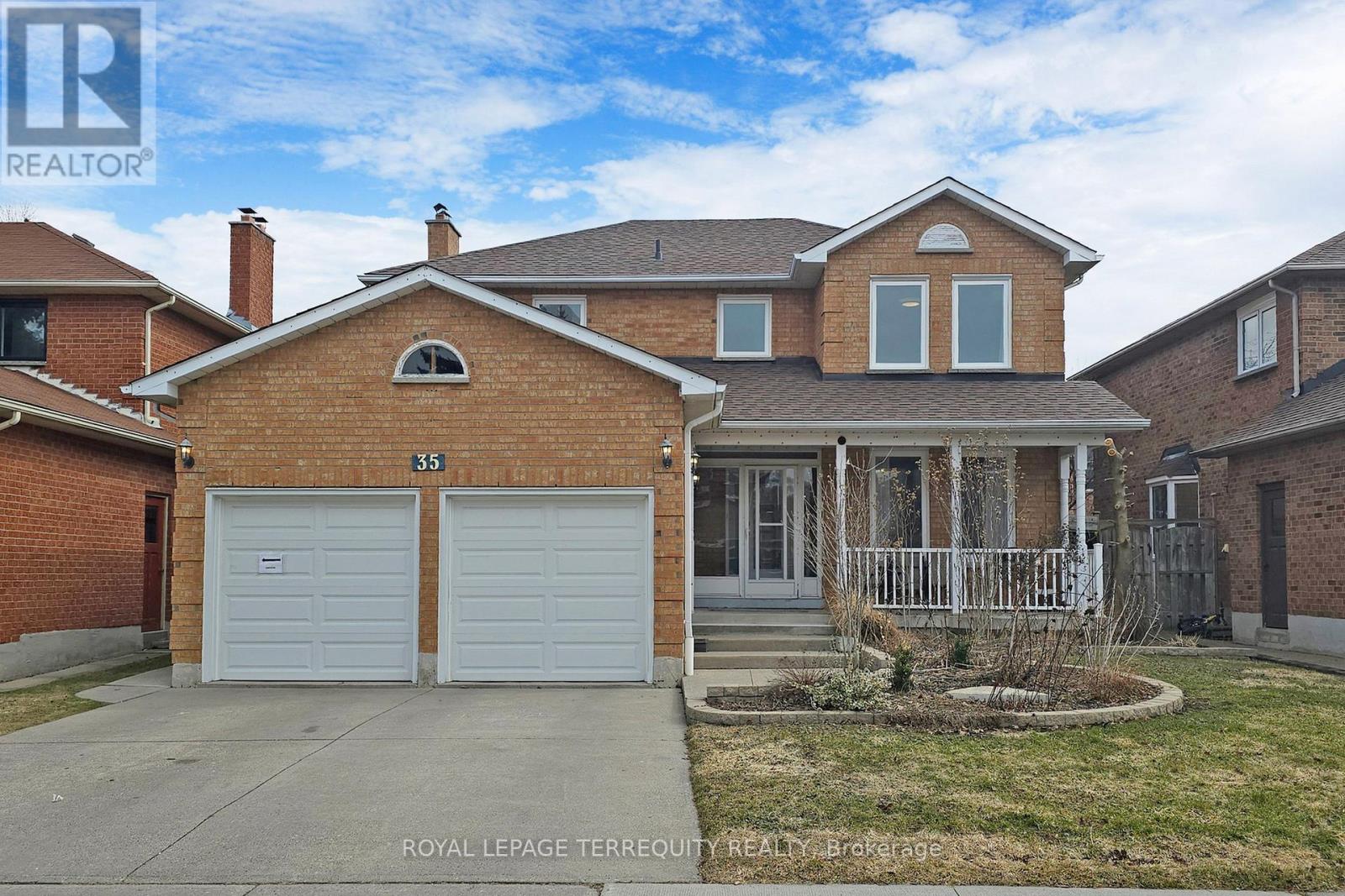 35 WILLIAM STEPHENSON DRIVE, Whitby, Ontario