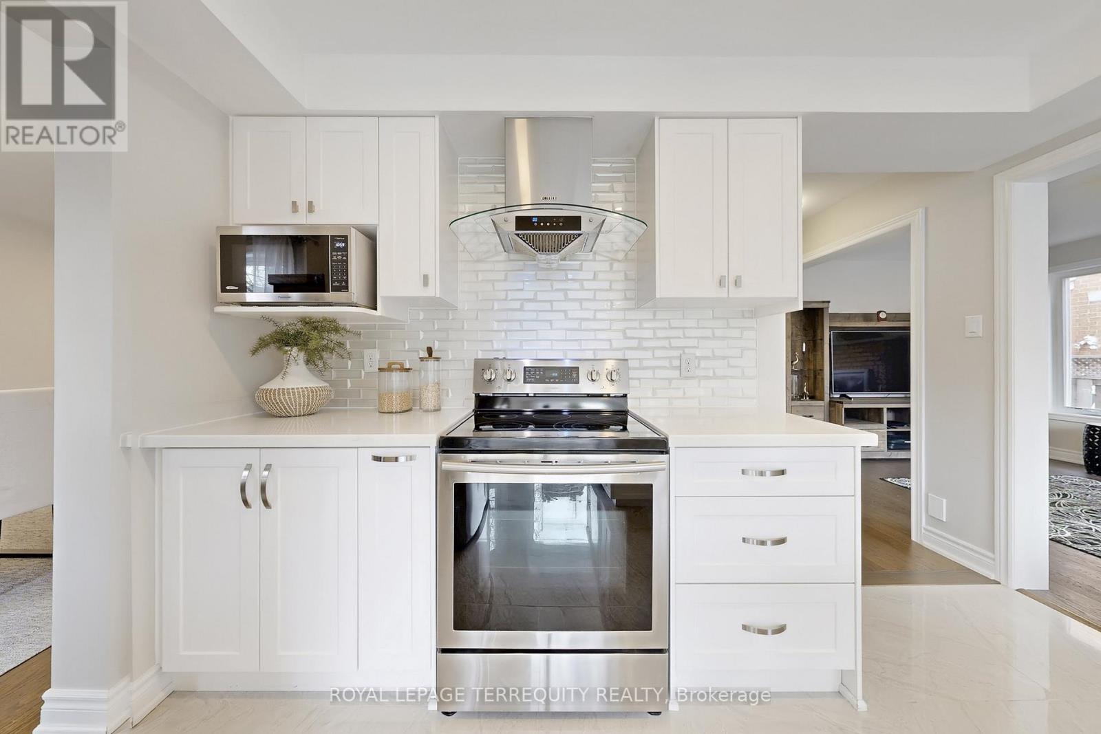 35 William Stephenson Drive, Whitby, Ontario  L1N 8J5 - Photo 17 - E12938494