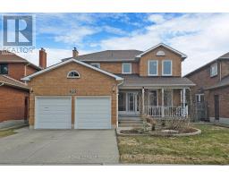 35 WILLIAM STEPHENSON DRIVE, Whitby, Ontario