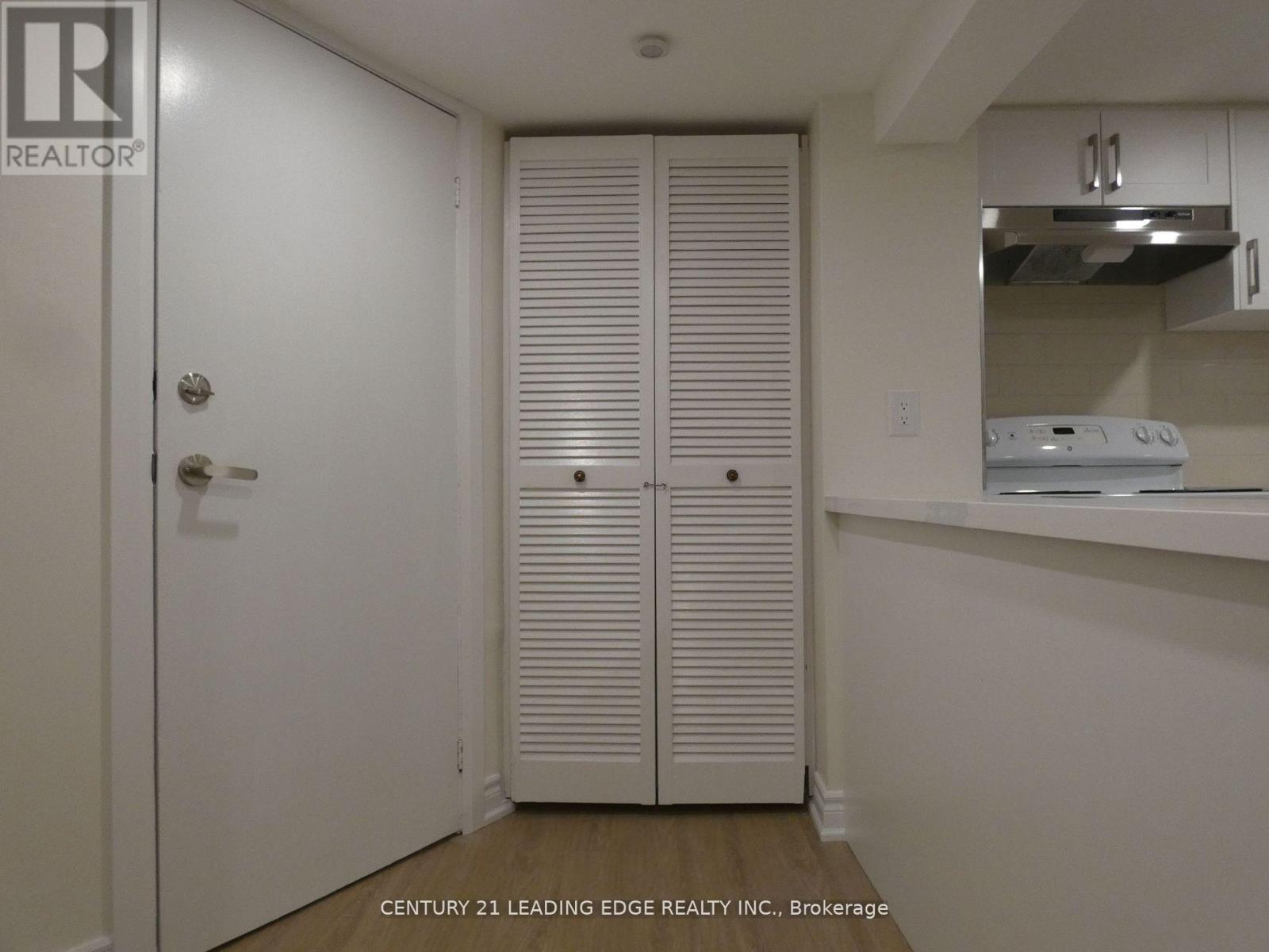 Lower - 26 Scotswood Road, Toronto, Ontario  M1R 3N2 - Photo 2 - E12938518