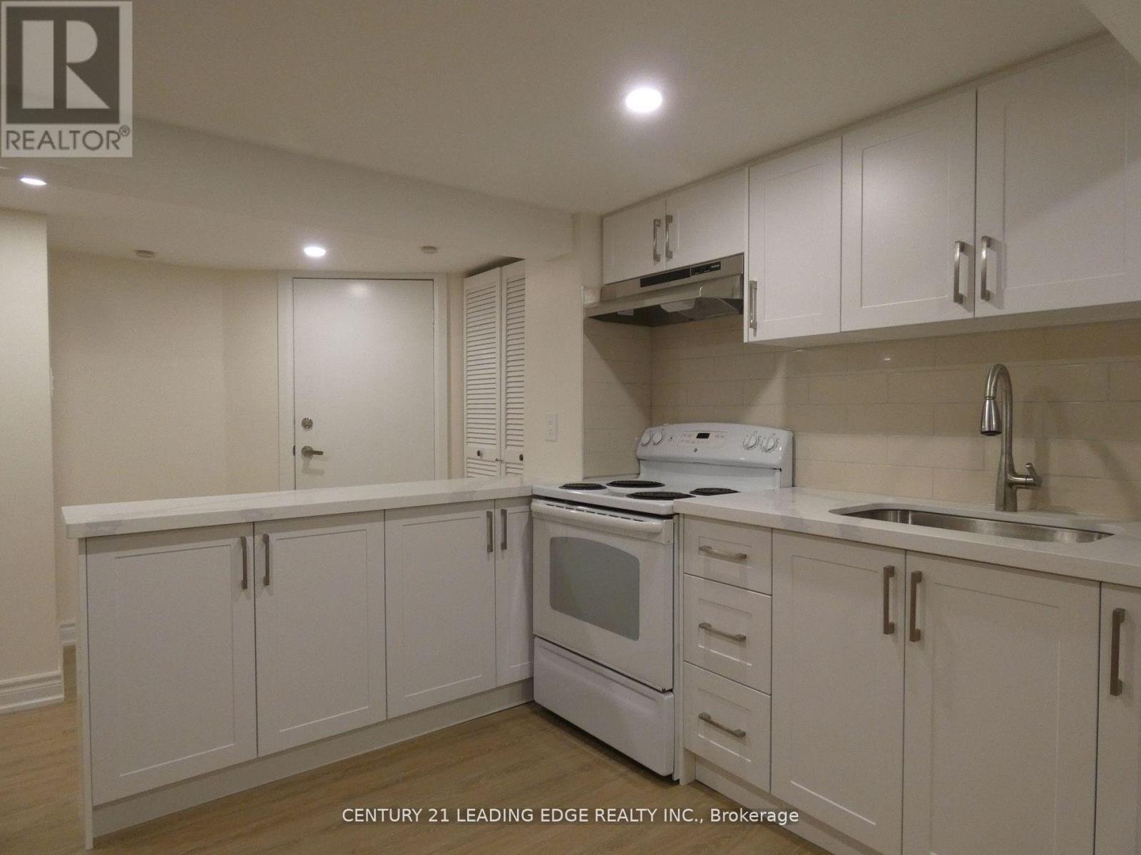 Lower - 26 Scotswood Road, Toronto, Ontario  M1R 3N2 - Photo 22 - E12938518