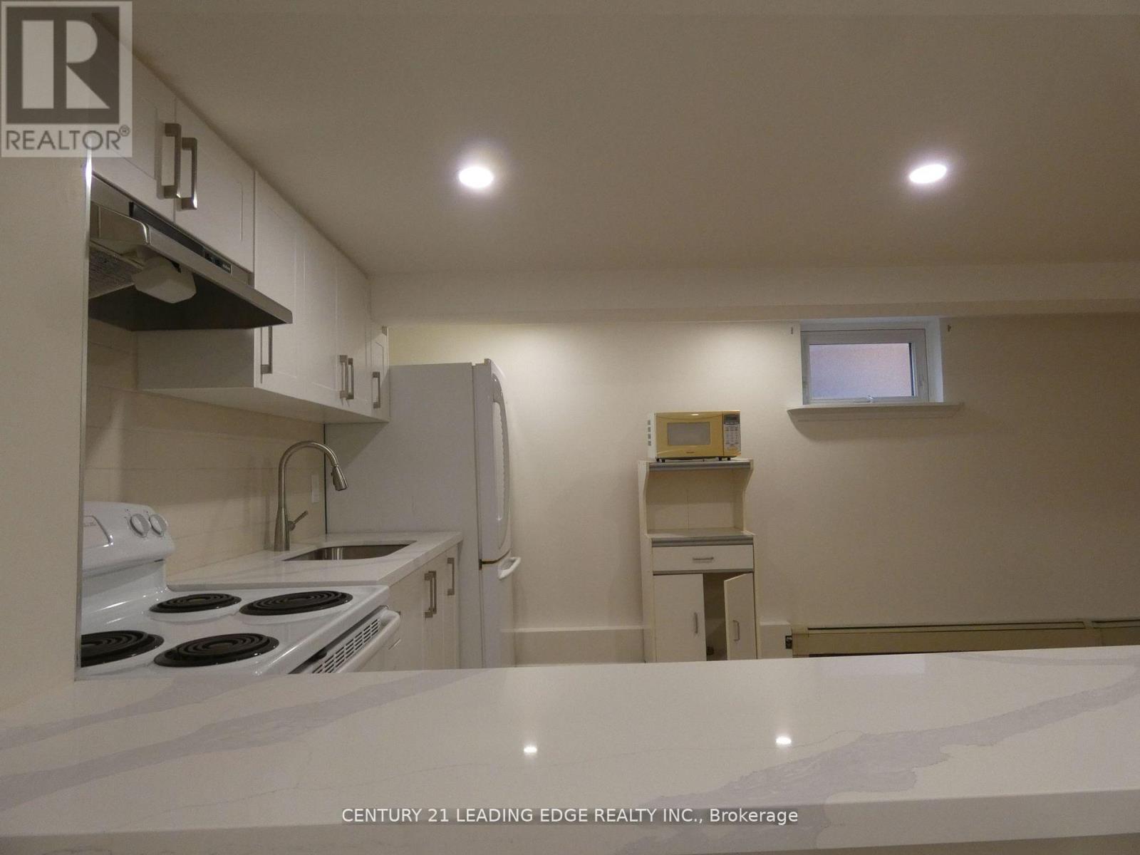 Lower - 26 Scotswood Road, Toronto, Ontario  M1R 3N2 - Photo 28 - E12938518