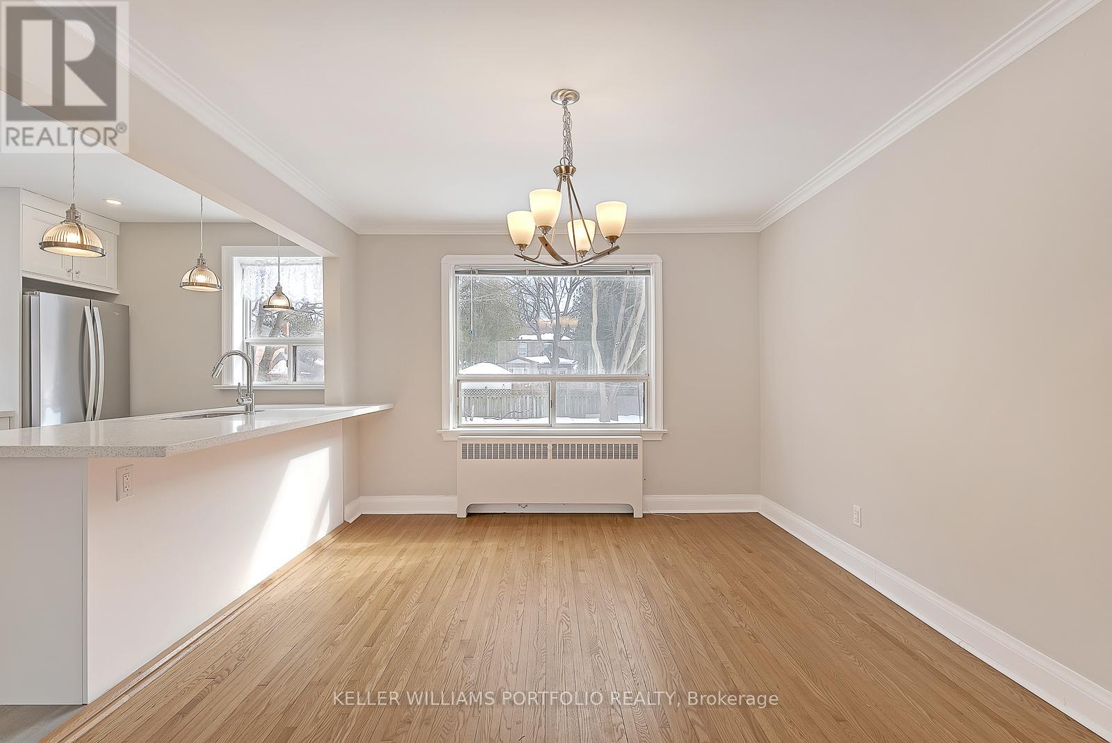 119 Parkview Hill Crescent, Toronto, Ontario  M4B 1R6 - Photo 12 - E12938546