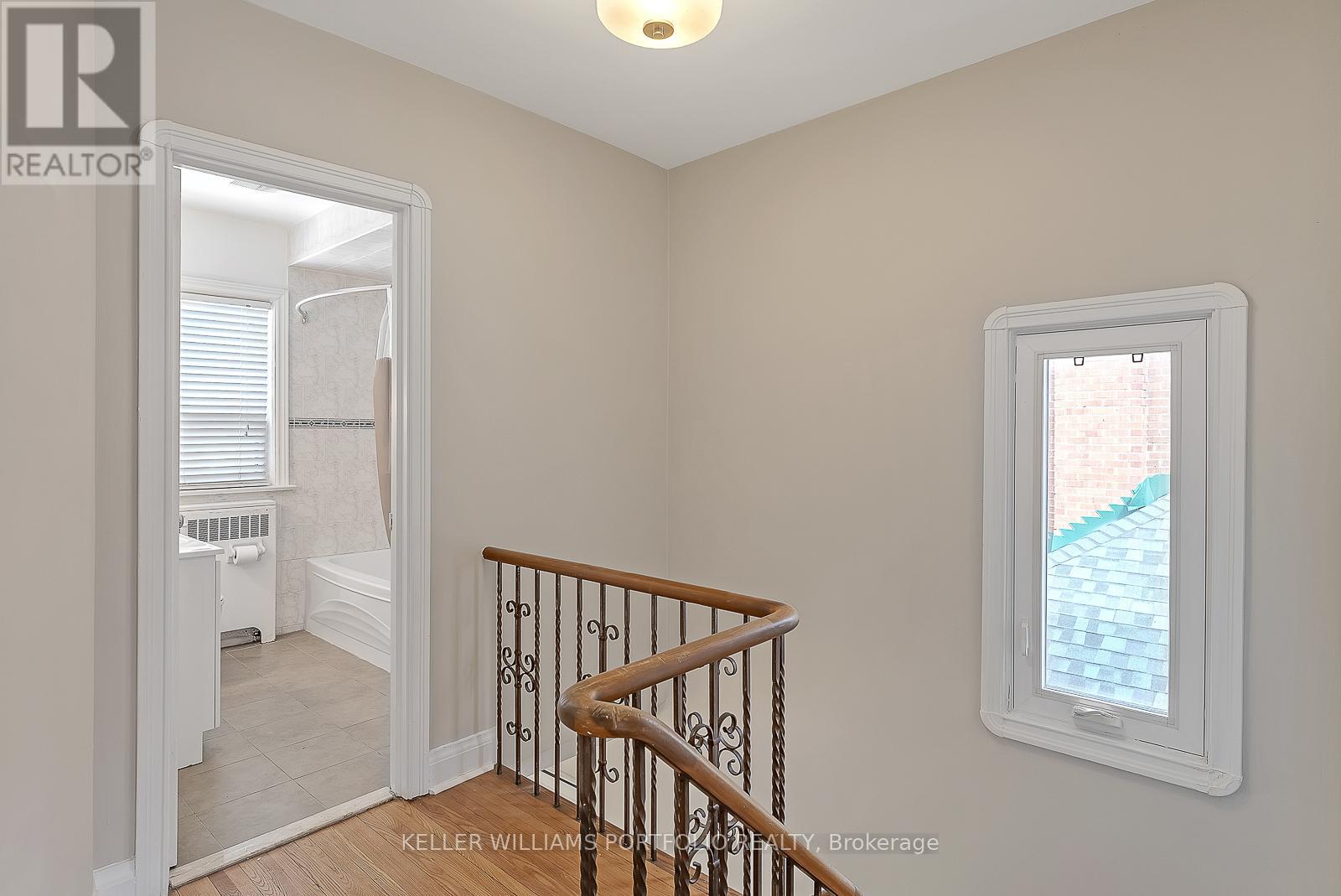 119 Parkview Hill Crescent, Toronto, Ontario  M4B 1R6 - Photo 21 - E12938546
