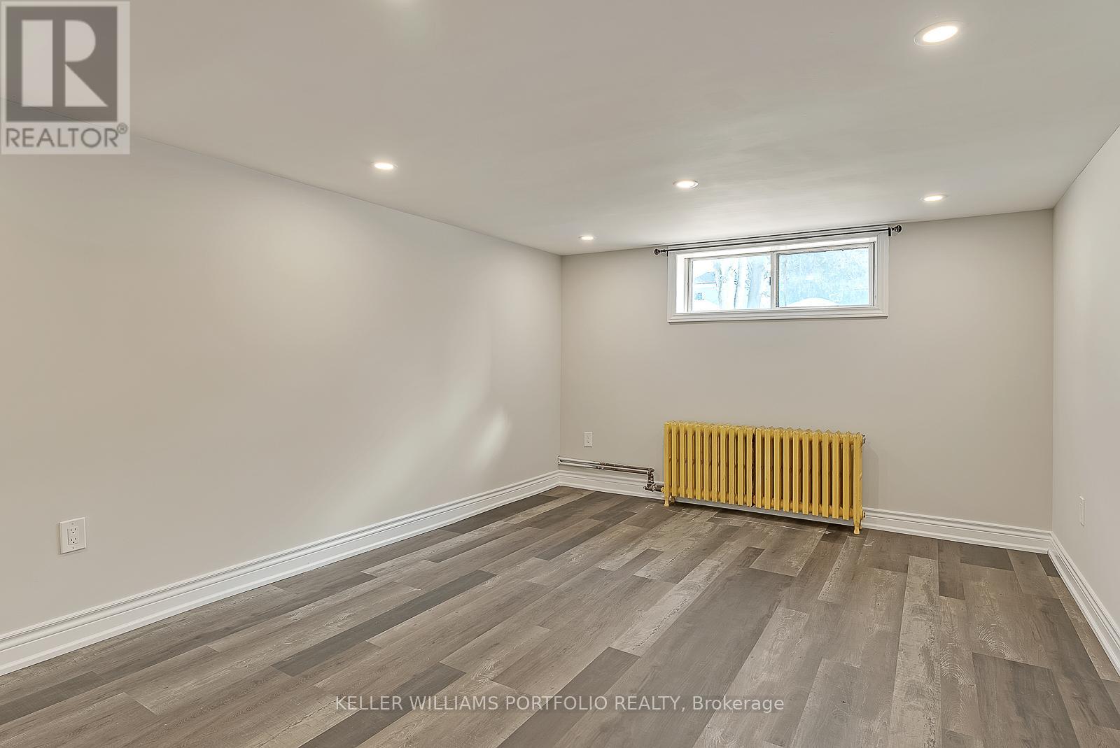 119 Parkview Hill Crescent, Toronto, Ontario  M4B 1R6 - Photo 39 - E12938546