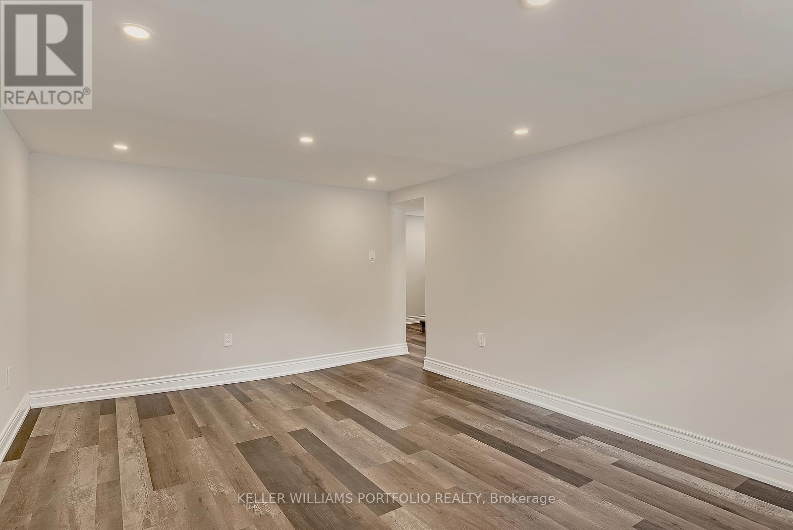 119 Parkview Hill Crescent, Toronto, Ontario  M4B 1R6 - Photo 40 - E12938546